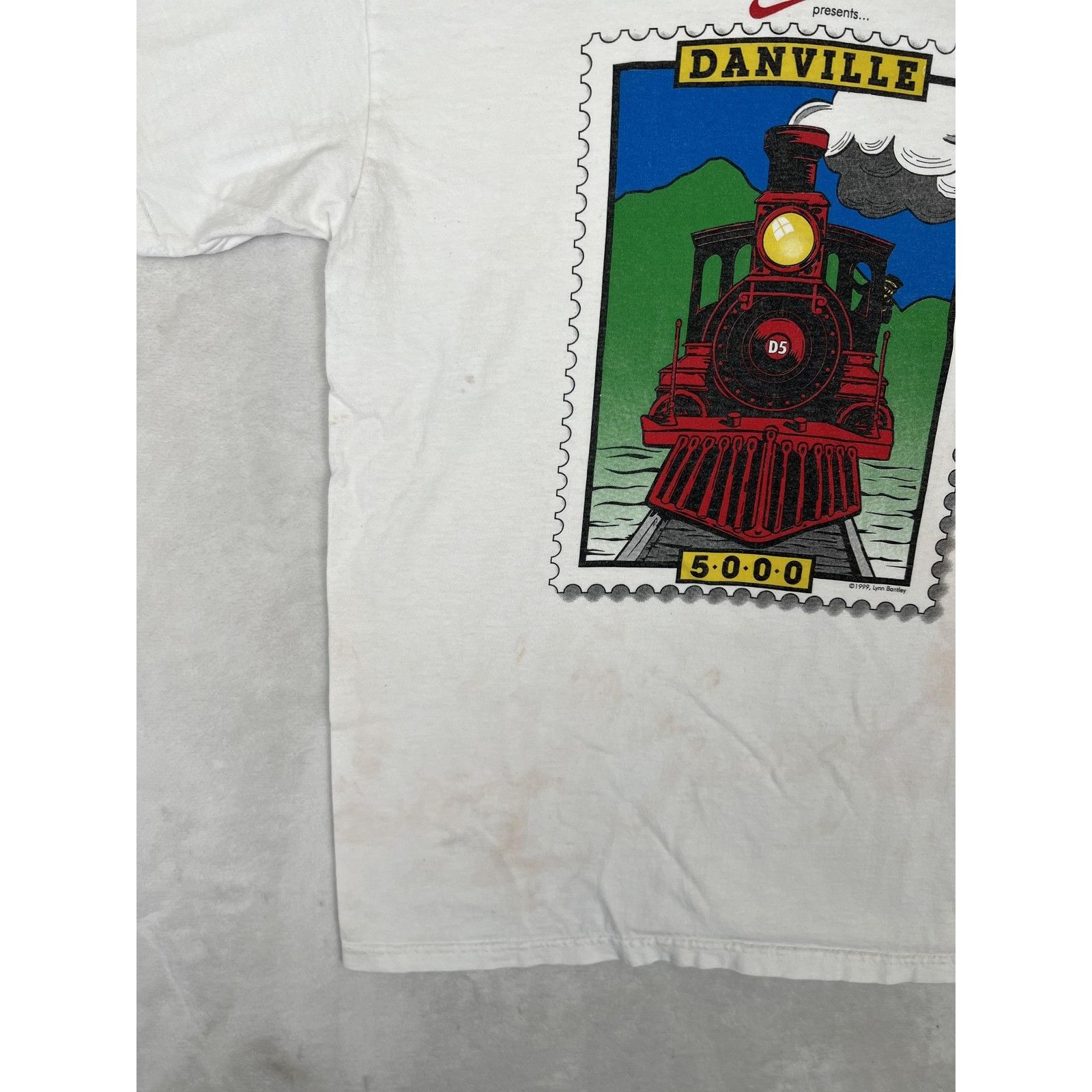 Port & Company Vintage Danville 5000 Nike Train T-Shirt Mens Medium White 5 Size US M / EU 48-50 / 2 - 4 Thumbnail