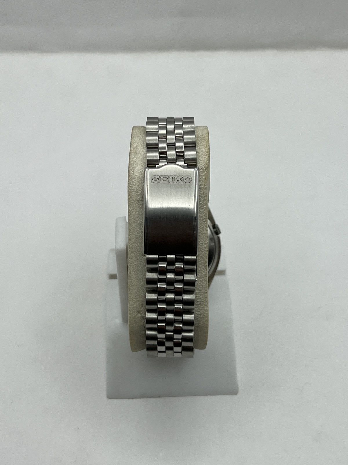 Seiko SEIKO5 SNX447 BROWN Sunburst Dial Automatic 17 Jewels Japan. Size 36 - 13 Thumbnail
