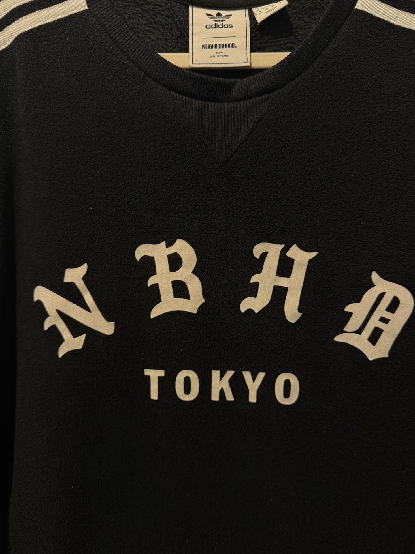 Neighborhood NEIGHBORHOOD NH CREW × adidas Neck Sweatshirt。Ｑ20 Size US M / EU 48-50 / 2 - 2 Thumbnail