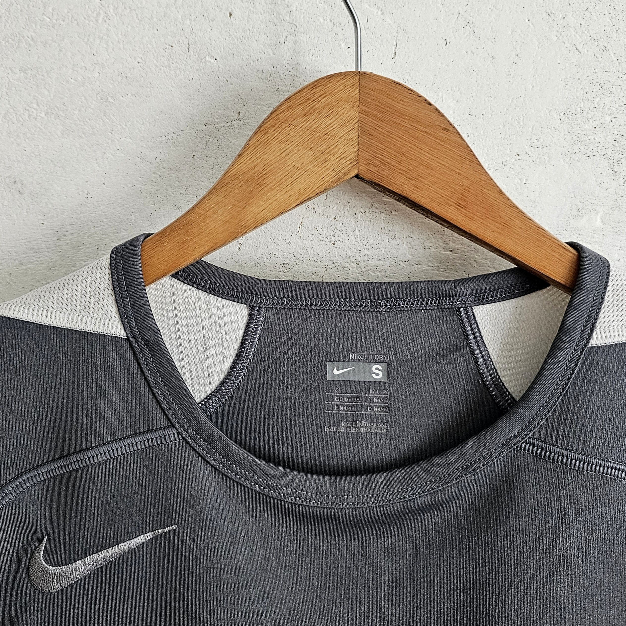 Nike ACG Nike ISPA vintage t-shirt Size US S / EU 44-46 / 1 - 5 Thumbnail