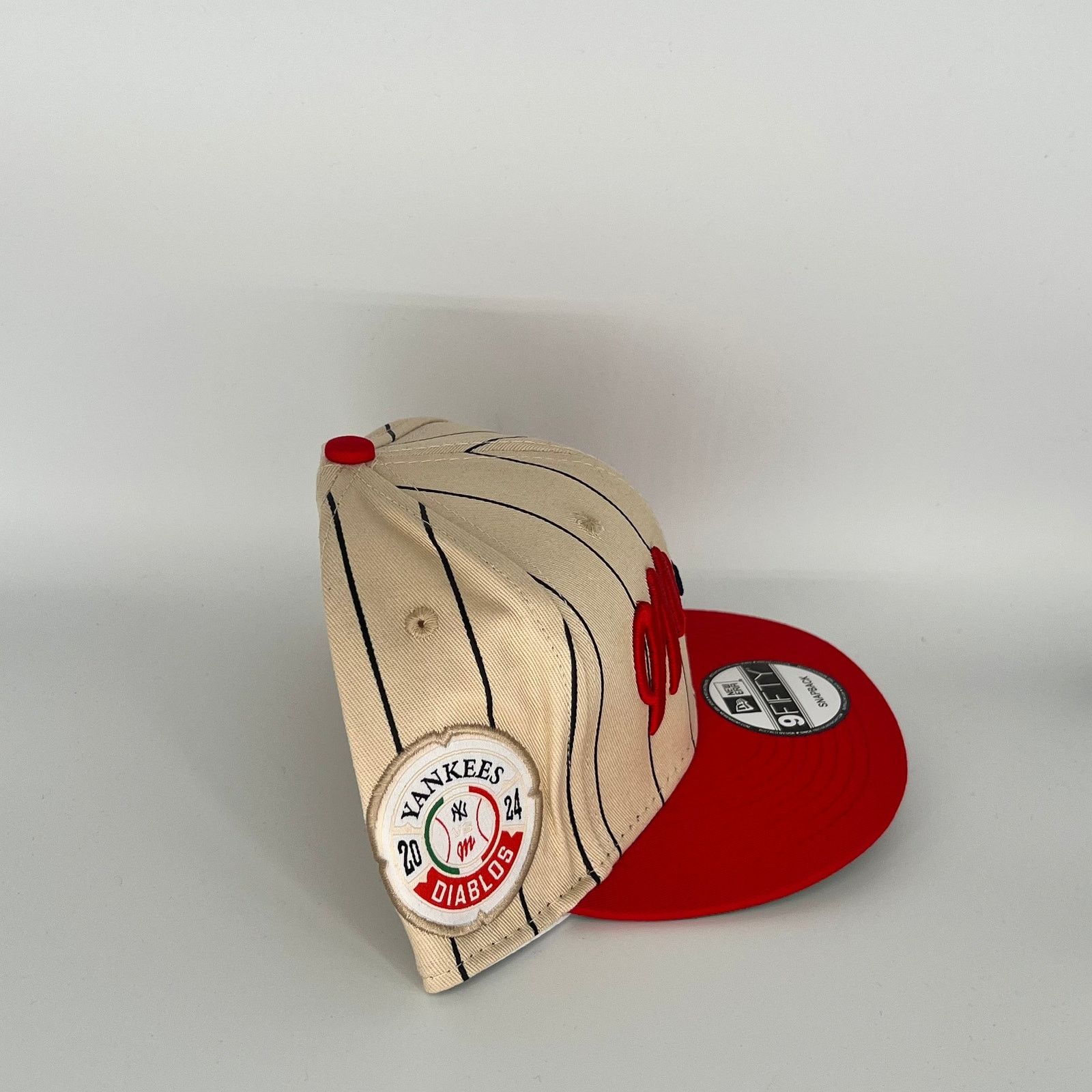 New Era Brown Red New York Yankees Vs Diablos MLB Size ONE SIZE - 3 Thumbnail