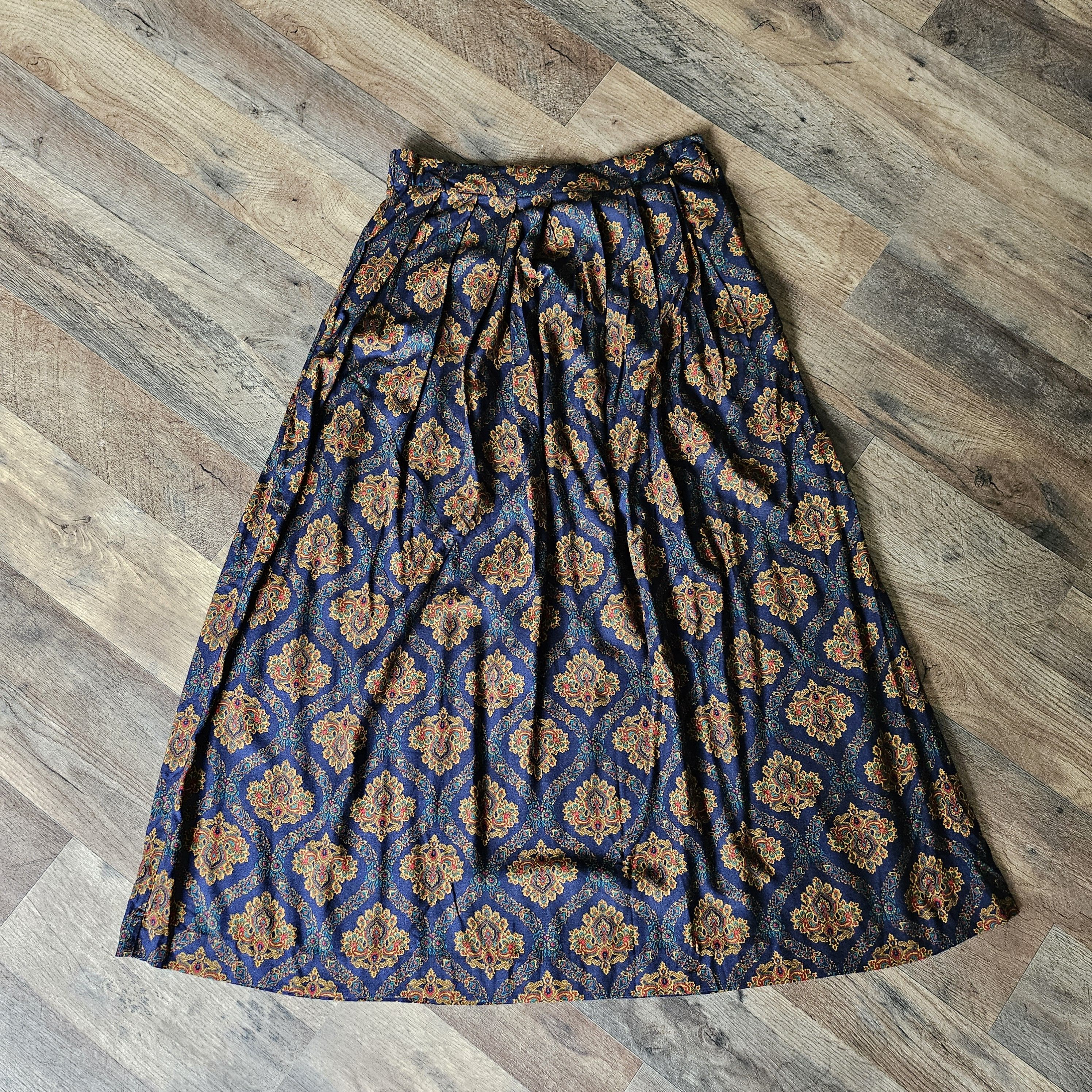 Vintage × Worthington Vintage Worthington Woman's Blue Paisley Pleat Skirt Size 28" / US 6 / IT 42 - 1 Thumbnail