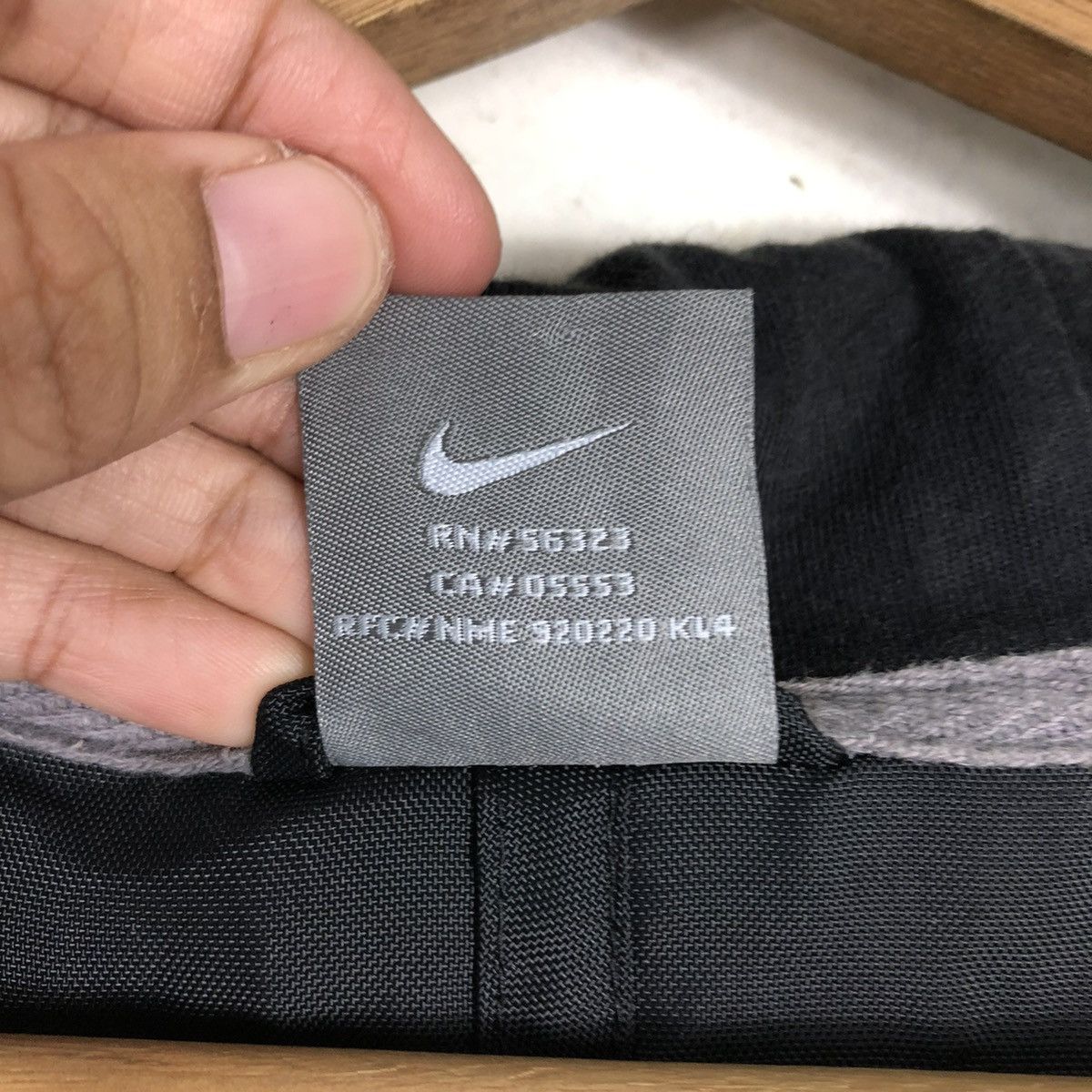Nike 🔥VINTAGE RUNNING TANKTOP NIKE BIG SWOOSH Size US XL / EU 56 / 4 - 16 Thumbnail