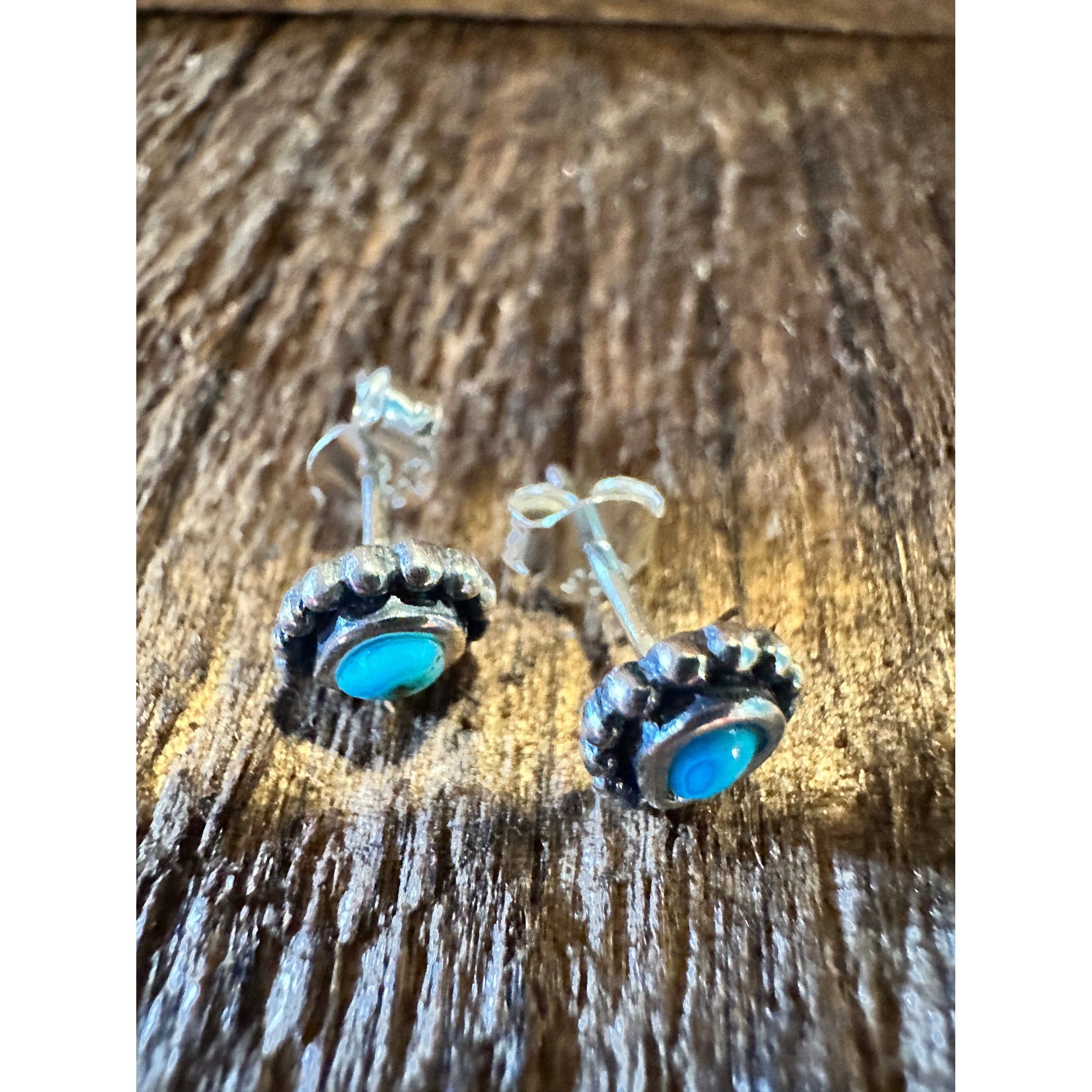 Other Navajo Sterling Silver Teardrop Turquoise Earrings with Gift Size ONE SIZE - 2 Thumbnail