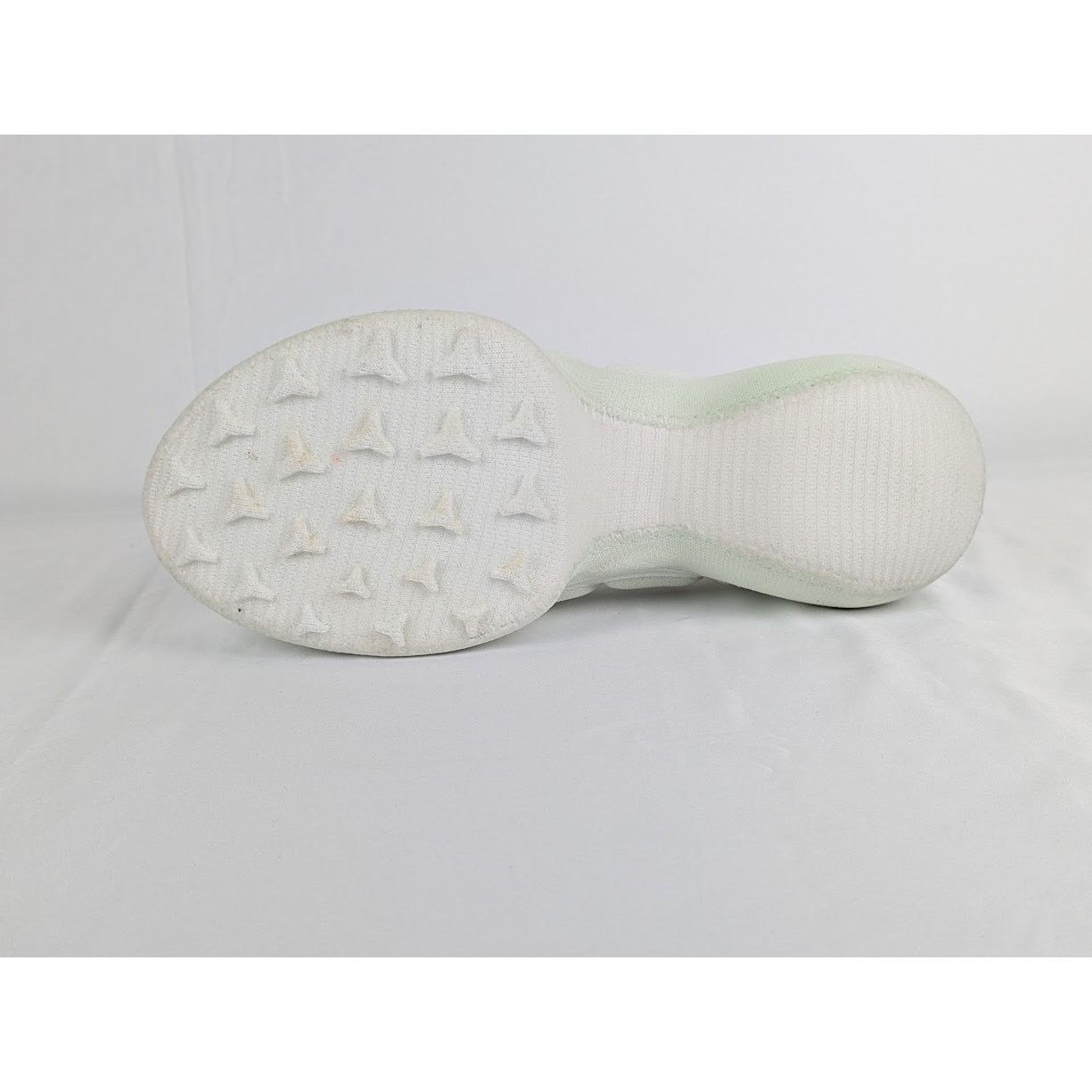 Givenchy o1rshd1 TK-360 Plus Sneakers in Green / White Size US 10 / EU 43 - 2 Thumbnail