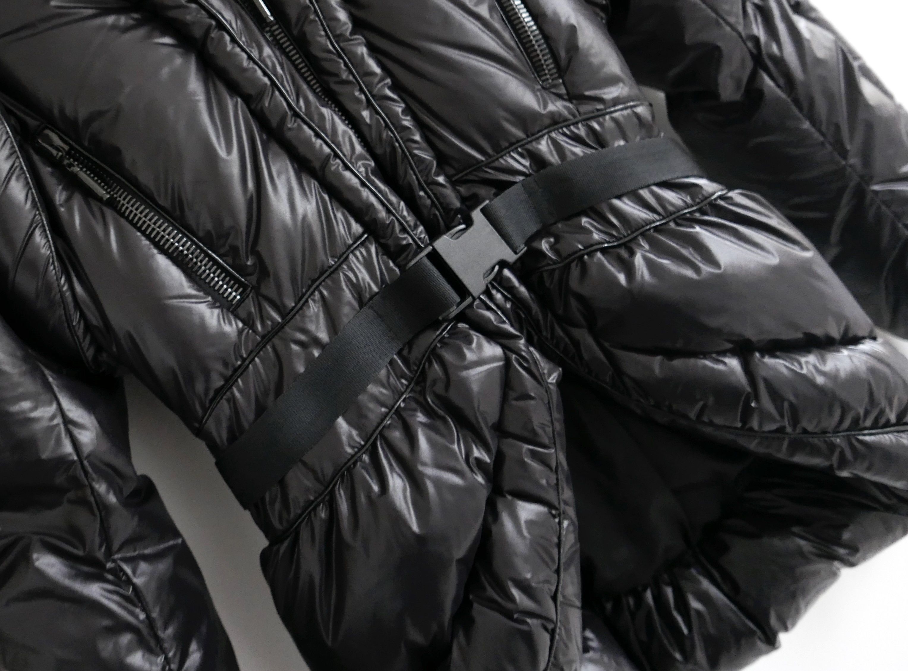 Emanuel Ungaro Emanuel Ungaro Fall 2007 Black Sculptural Puffer Jacket Size S / US 4 / IT 40 - 6 Thumbnail