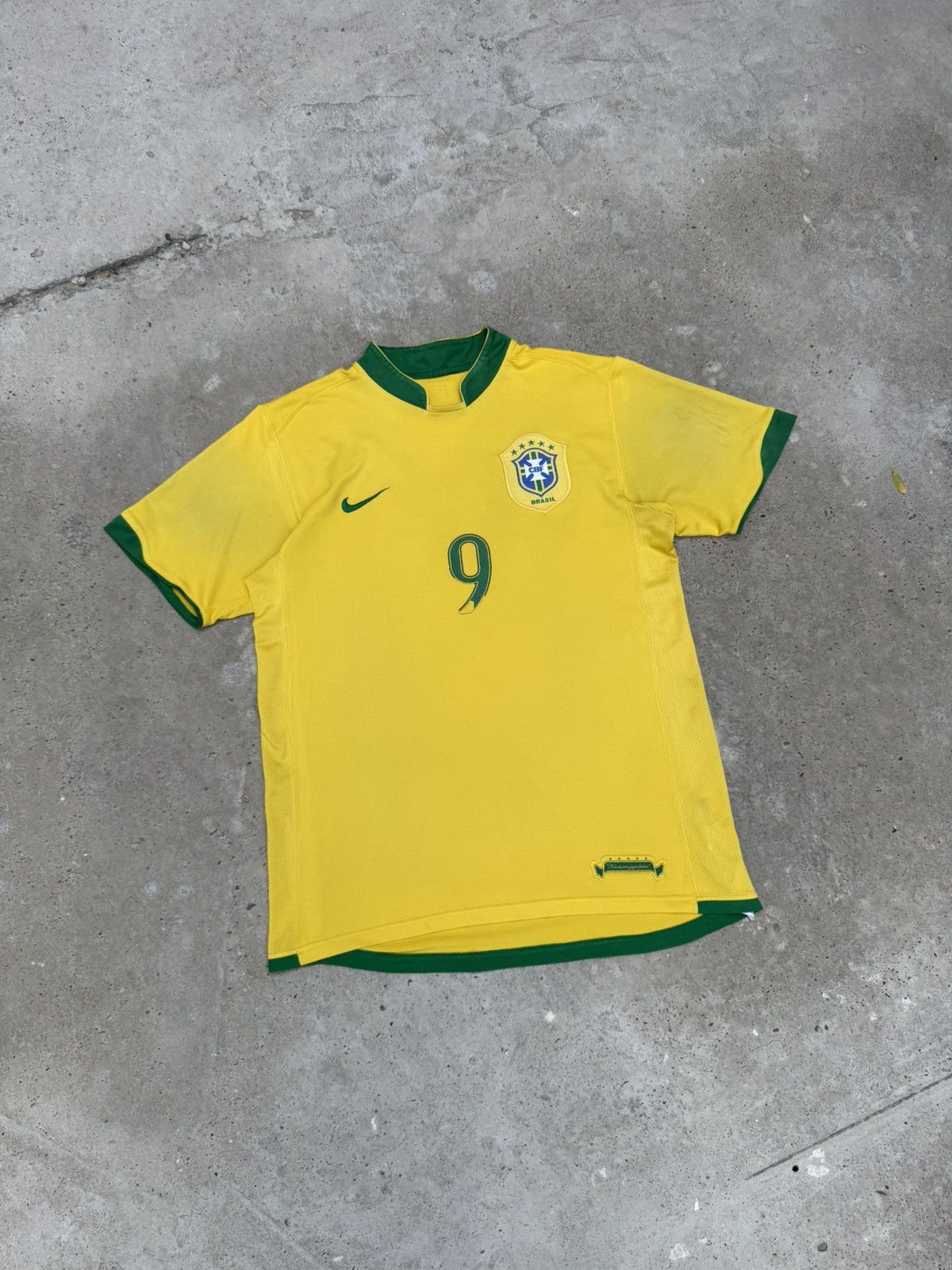 Nike VINTAGE NIKE BRAZIL RONALDO JERSEY NR 9 SHAMZ Size US M / EU 48-50 / 2 - 2 Thumbnail