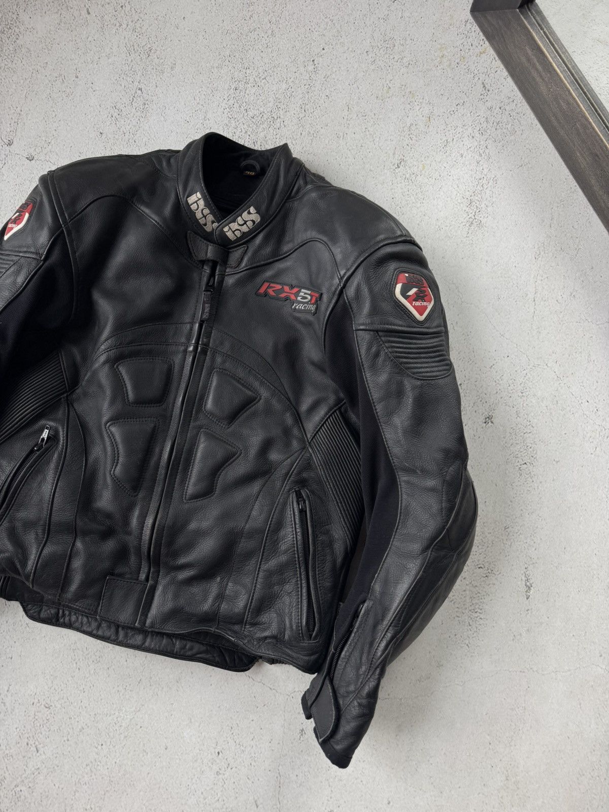 Leather IXS RX5T Vintage Motorcycles Racing Armour Leather Suit Size US M / EU 48-50 / 2 - 9 Thumbnail