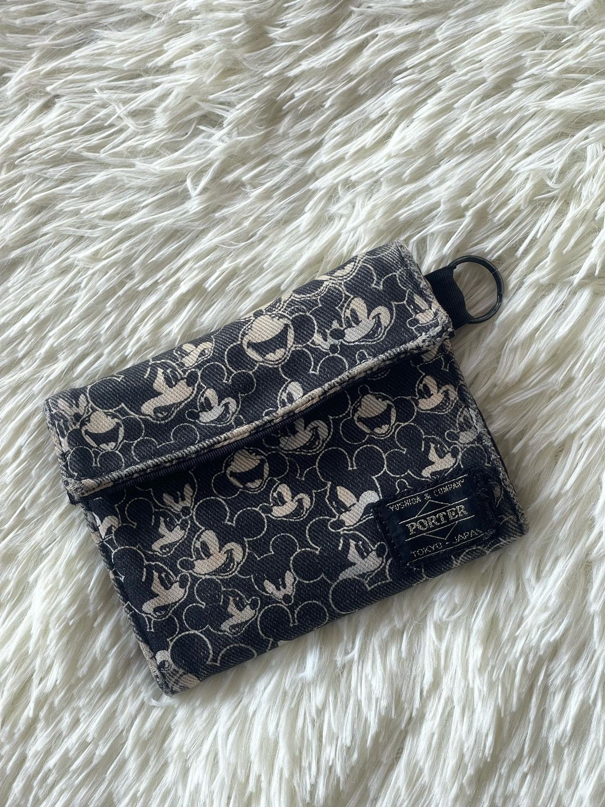 Beams Plus × Disney × Porter Porter x Beams x Disney Collaboration Wallet Size ONE SIZE - 3 Thumbnail