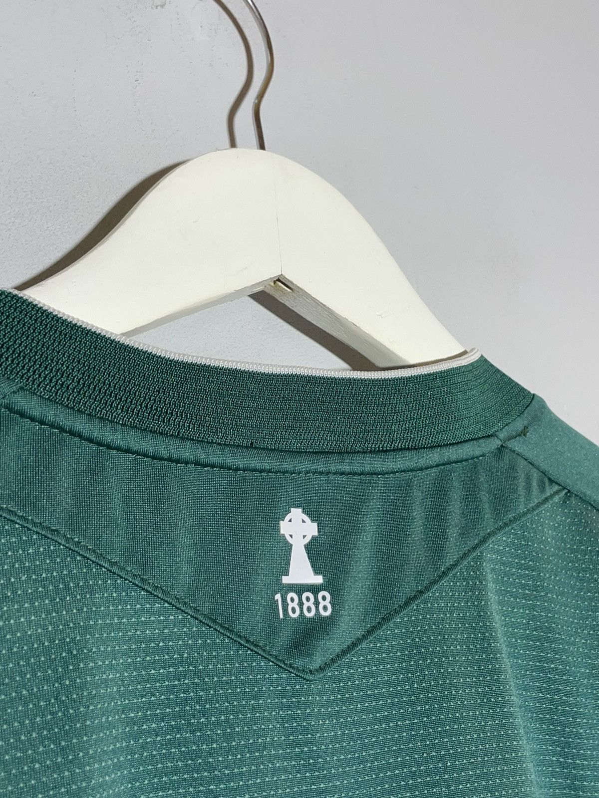 Umbro Celtic Umbro 2004/05 Away Vintage Y2k Football Shirt Size US XXL / EU 58 / 5 - 11 Thumbnail
