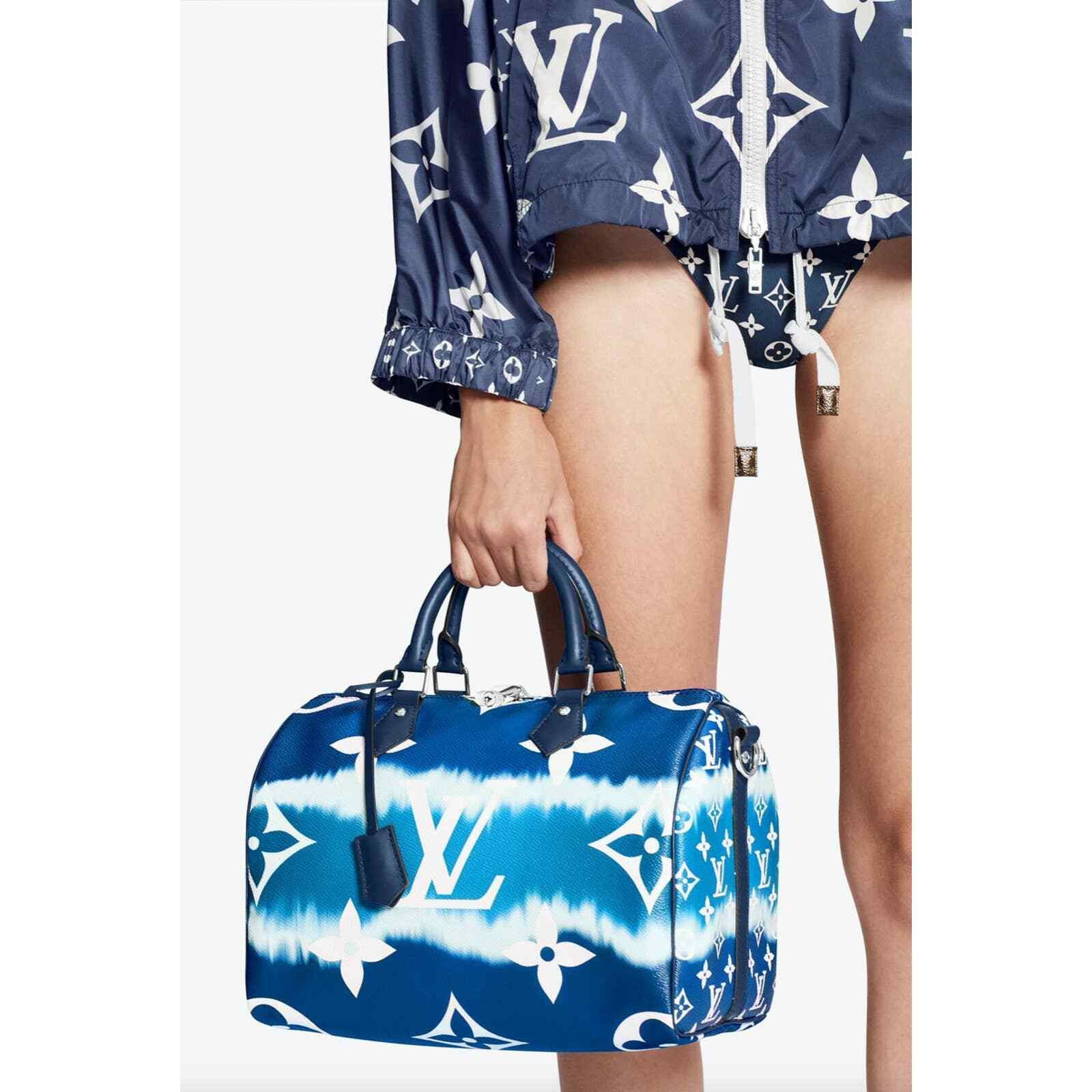 Louis Vuitton Louis Vuitton Blue White Monogram Crossbody Bag Size ONE SIZE - 5 Thumbnail
