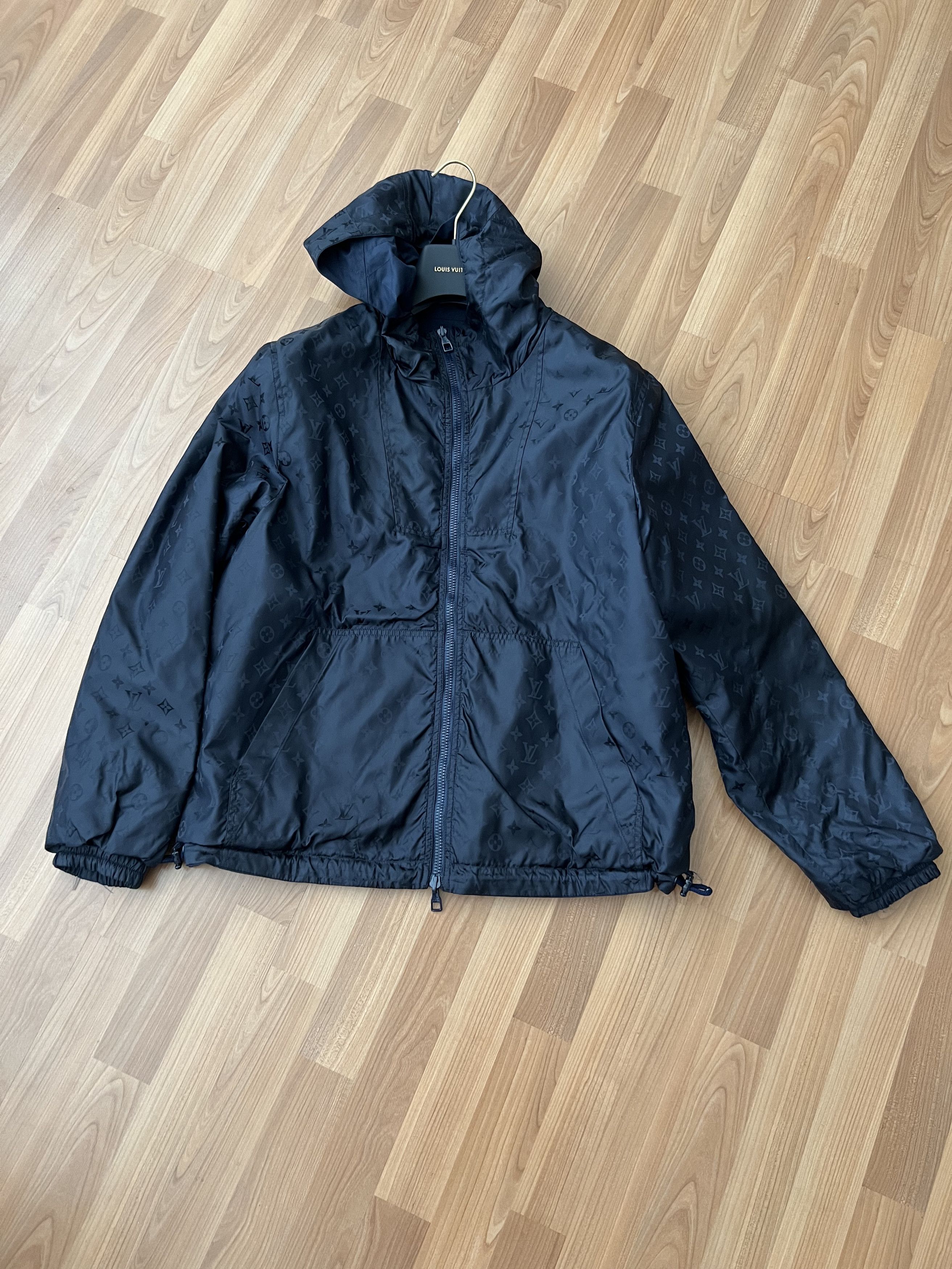 Louis Vuitton Mens Louis Vuitton Reversible Monogram Windbreaker Size US S / EU 44-46 / 1 - 1 Thumbnail