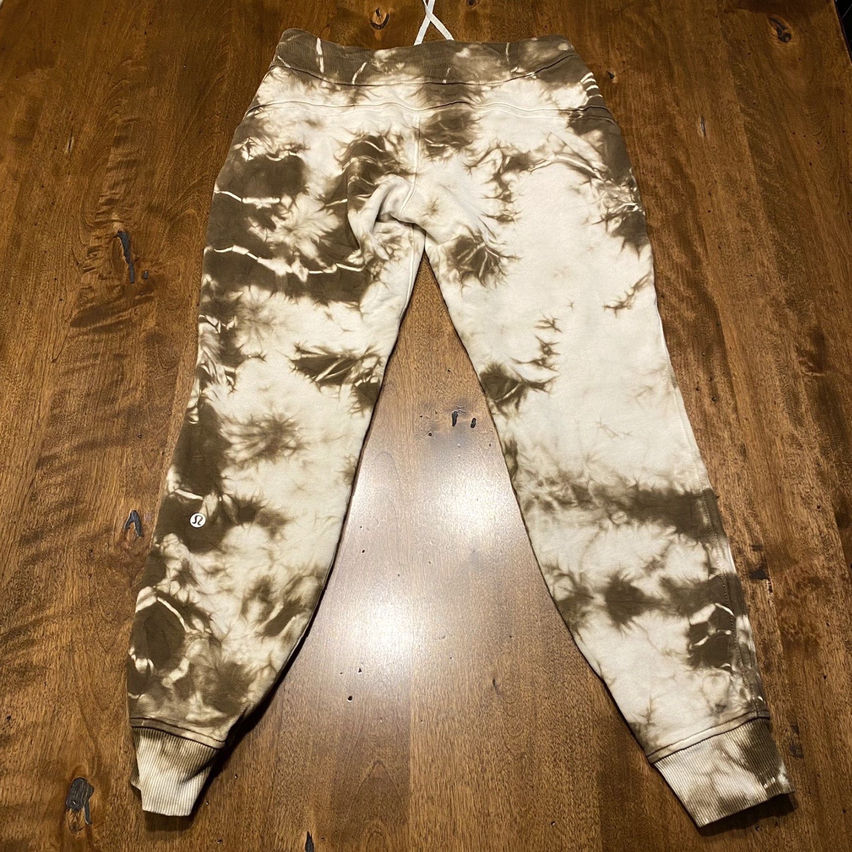Lululemon VINTAGE Lululemon Joggers Womens 6 Earth Tie Dye White Brown Warm Comfy 26” Inseam Size 28" / US 6 / IT 42 - 2 Thumbnail