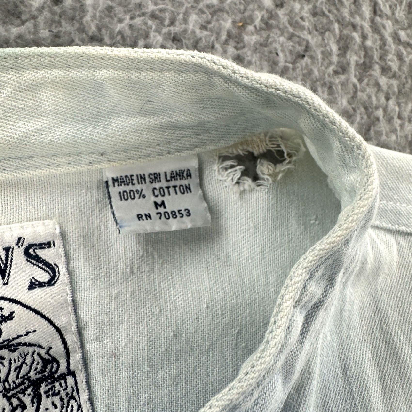Vintage VINTAGE Andrew’s Blues Denim Shirt Womens Medium Blue 90s Button-Up Shirt Size M / US 6-8 / IT 42-44 - 7 Thumbnail