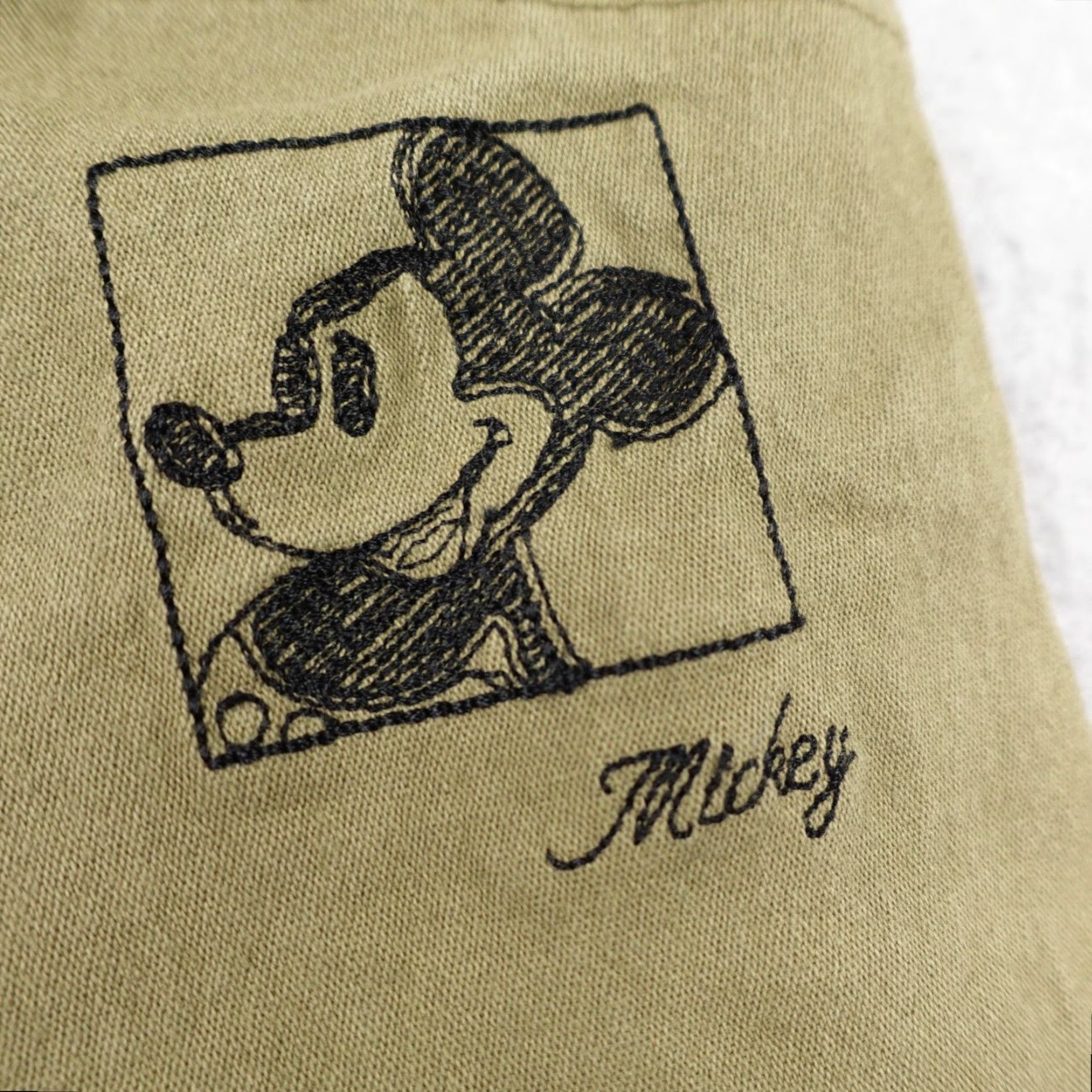 Mickey & Co. VINTAGE Disney Pants Womens Large Tan Mickey Mouse Embroidered Chino Belted 90s Size 36" / US 14 / IT 50 - 4 Thumbnail