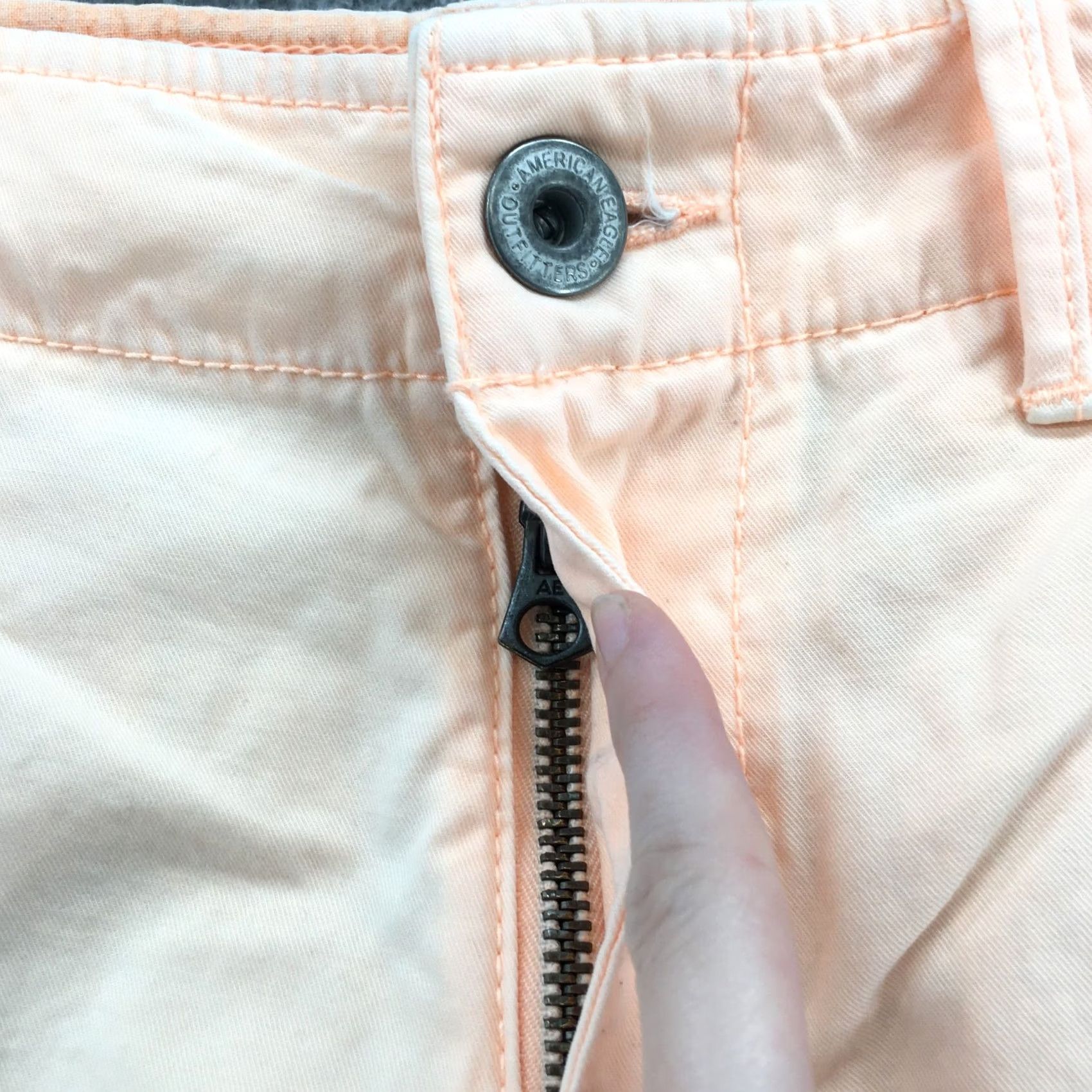 American Eagle Outfitters American Eagle Outfitters Bermuda Shorts Mens 32 Orange Bermuda Short Size US 32 / EU 48 - 3 Thumbnail