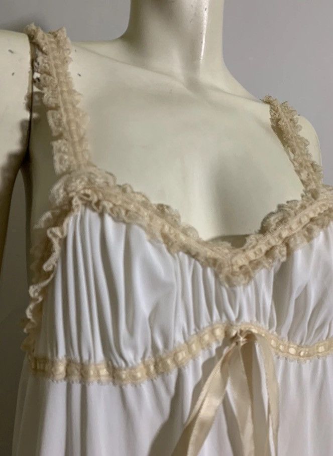 Vintage VTG 1970s Ivory Lace Trim Nightgown and Robe Size S / US 4 / IT 40 - 11 Thumbnail