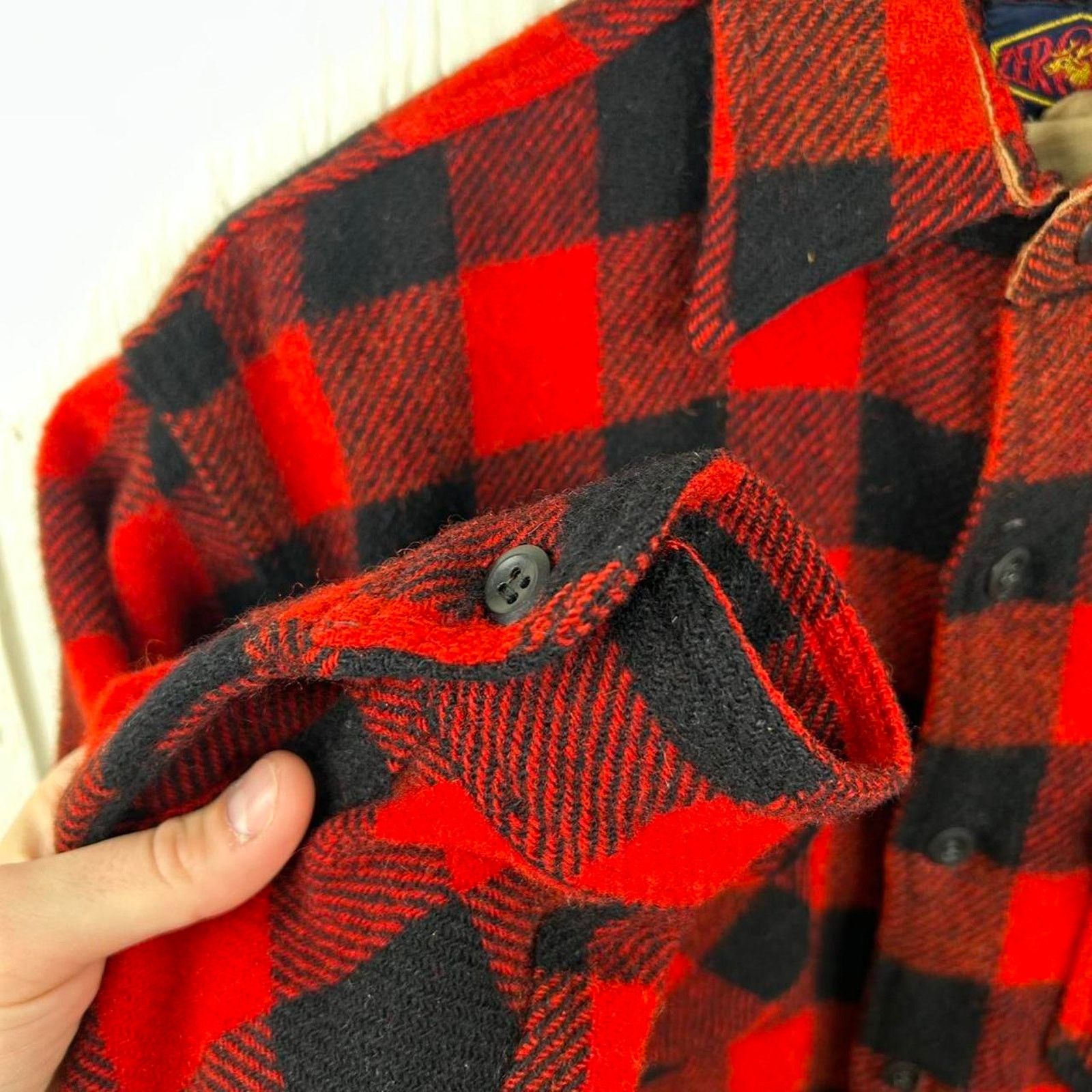 Other Vintage 90's Plaid Red & Black 100% Wool Button-Up Large Size US L / EU 52-54 / 3 - 4 Thumbnail