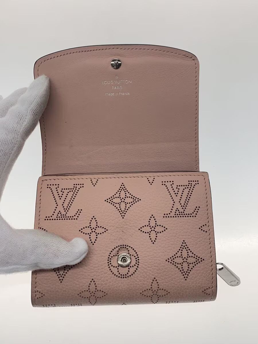Louis Vuitton Louis Vuitton Portefeuille Iris Mahina Pink Size ONE SIZE - 4 Thumbnail