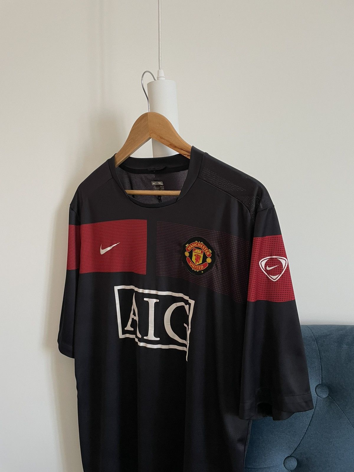 Nike Vintage Nike Manchester United 2009/2010 Football Shirt RARE Size US XL / EU 56 / 4 - 4 Thumbnail