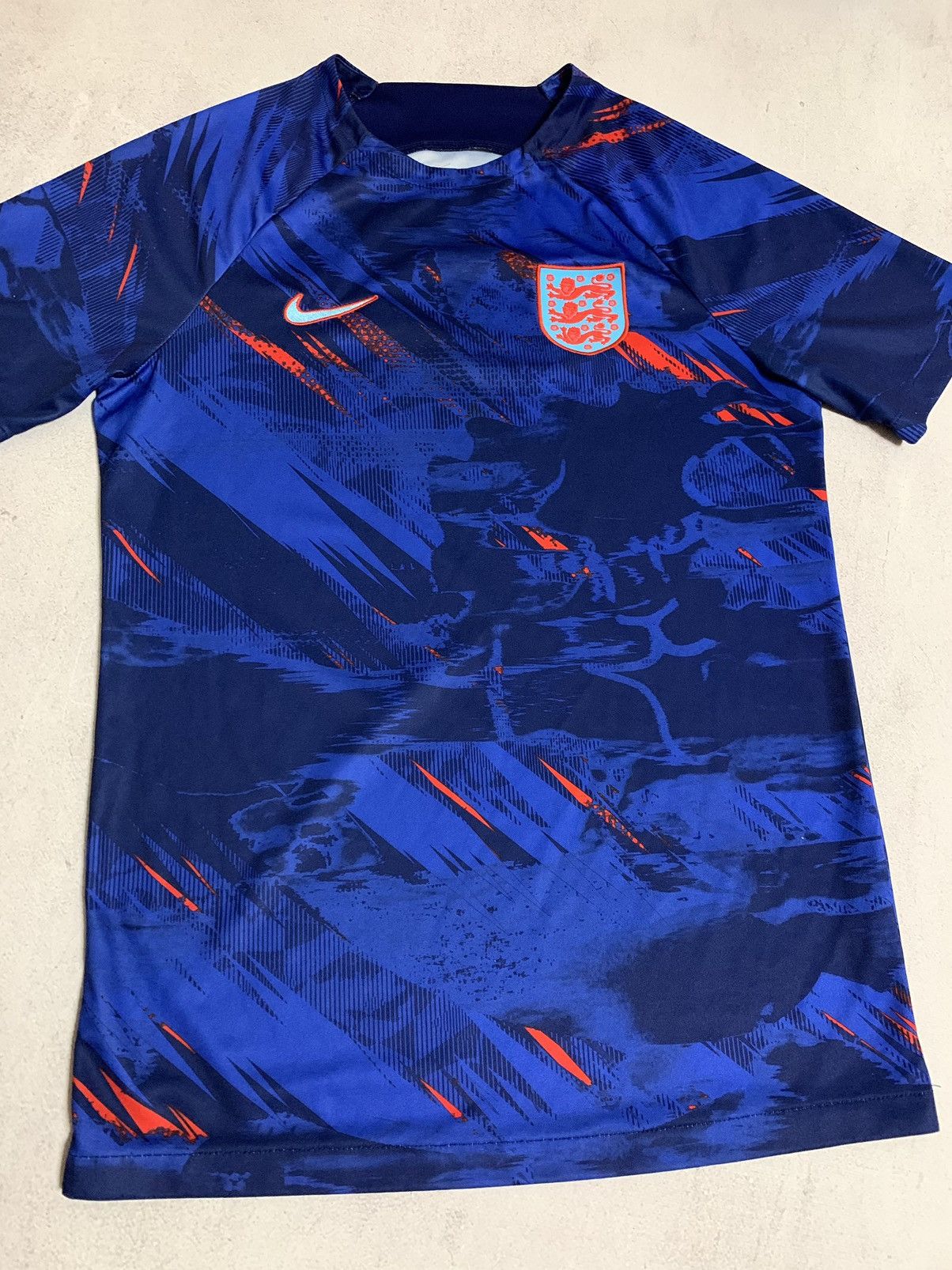 Nike Vintage Nike England T Shirt Tee Jersey Soccer Overprinted Size US S / EU 44-46 / 1 - 3 Thumbnail