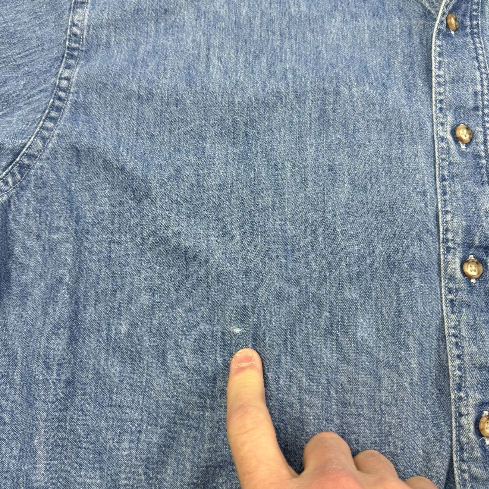 Gap VINTAGE Gap Denim Button Up Shirt Adult Large Hipster Mom 1990s Classic USA Made Size US L / EU 52-54 / 3 - 5 Thumbnail