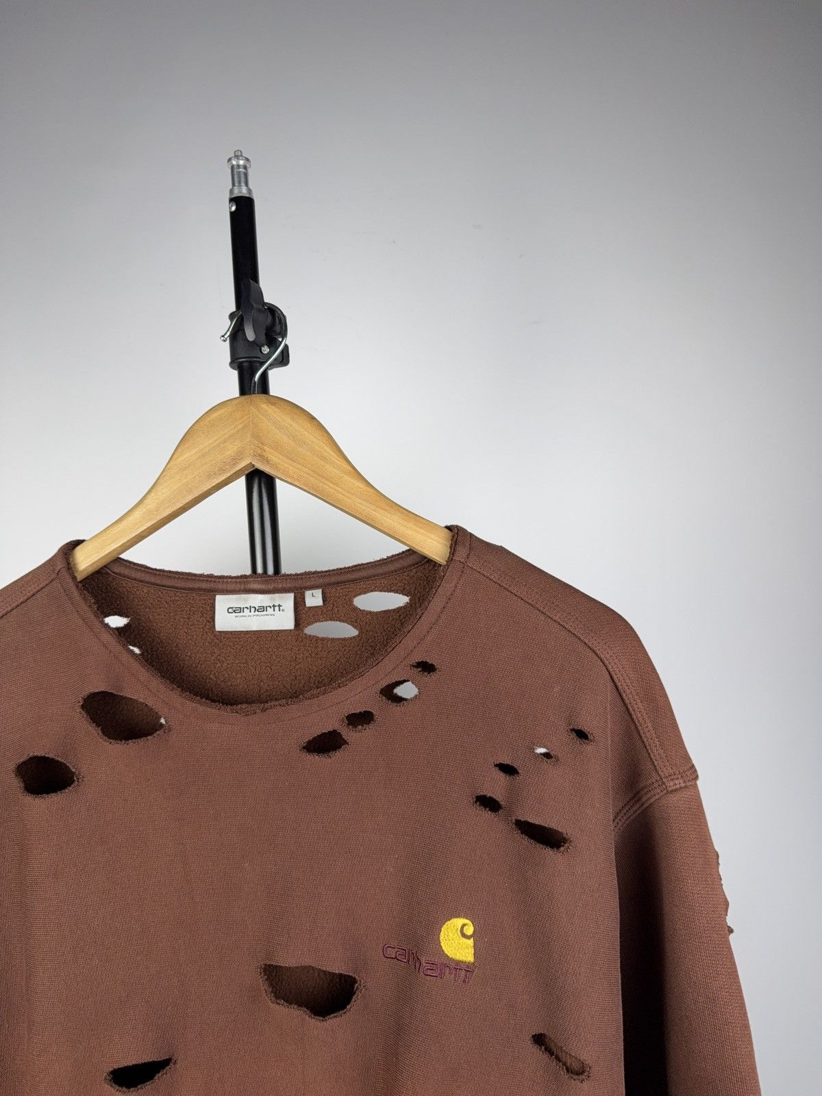Carhartt 00s Y2K Carhartt WIP Distressed Brown Destroyed Sweatshirt L Size US L / EU 52-54 / 3 - 3 Thumbnail