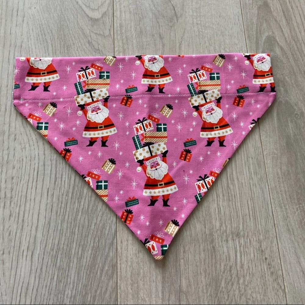 Designer 🎉HP🎉 Pink Santa Dog Bandana Size ONE SIZE - 1 Thumbnail