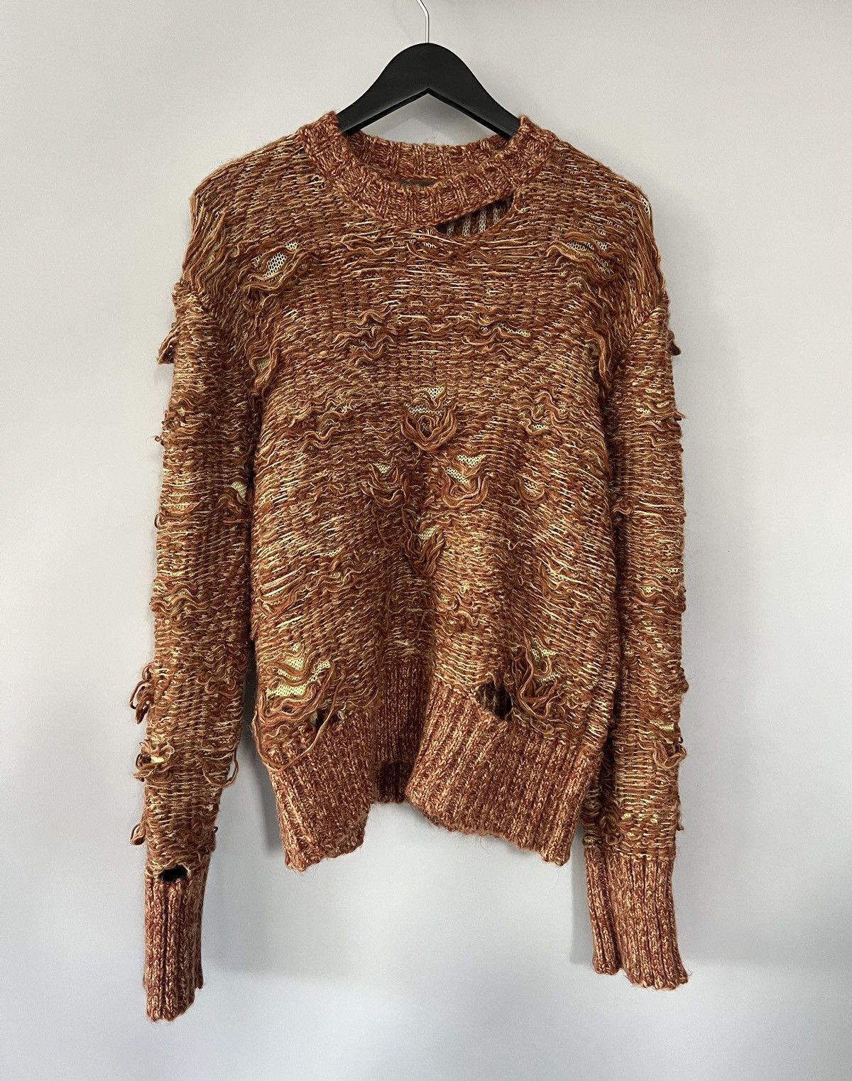 Maison Margiela Maison Margiela MM6 Distressed Sweater Size US M / EU 48-50 / 2 - 1 Thumbnail