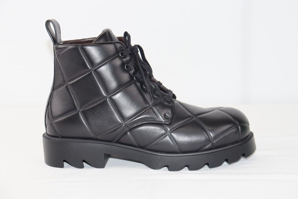 image of Bottega Veneta O1Rshd Quilted Strut Boots In Black, Men's (Size 10)