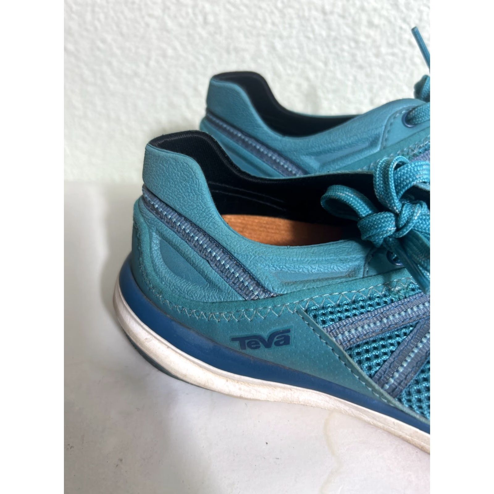 Teva Teva Evo Water Light Teal Athletic Shoes Womens 6.5 Teal Sneaker Breathable Performance Lace Up Solid Size US 7 / IT 37 - 4 Thumbnail