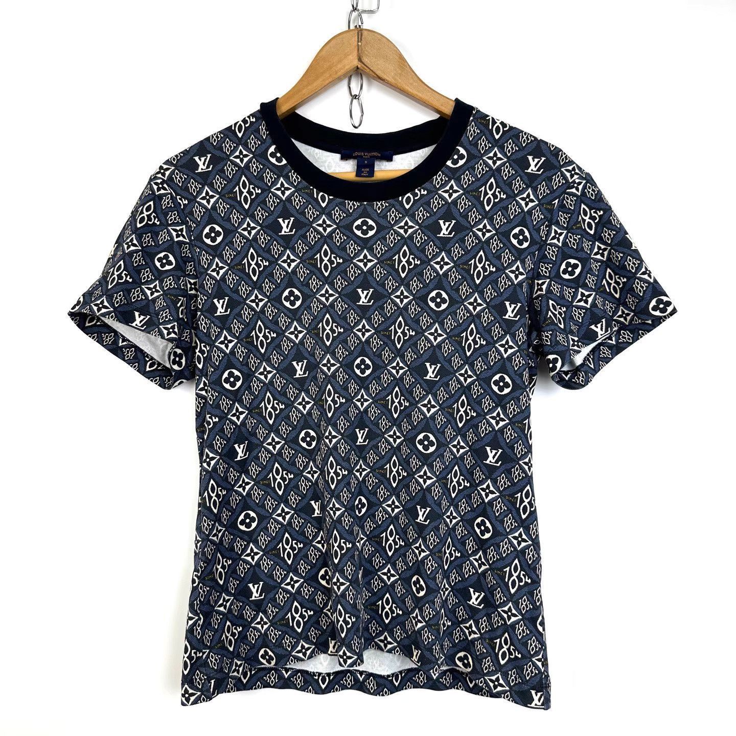 Louis Vuitton Blue Patterned Short-Sleeve Shirt Size US S / EU 44-46 / 1 - 1 Thumbnail