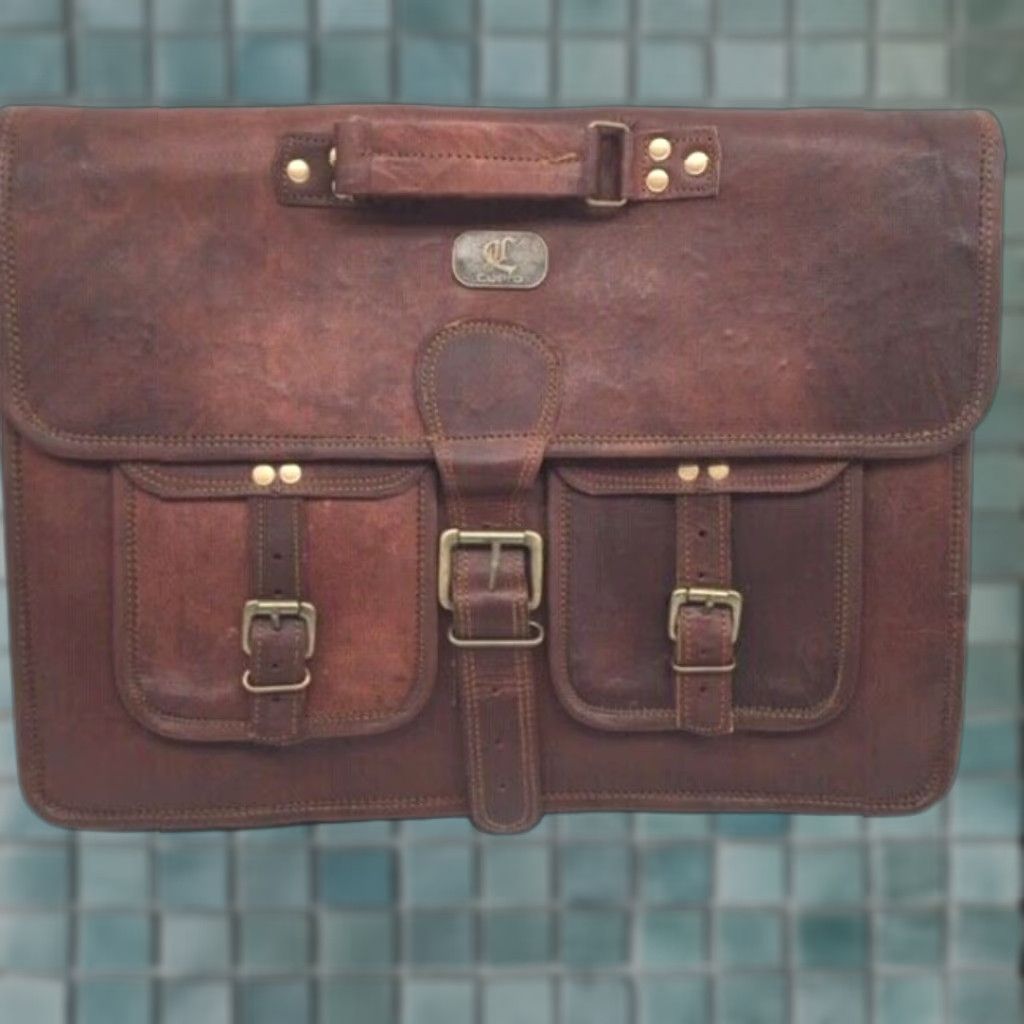 Vintage Cuero Vintage Leather Briefcase Laptop Bag Mens Small 18 Inch 13x18x4 Buckle Crossbody Canvas Leather Quincy 3D Animal Print Decade 2010s Size ONE SIZE - 1 Thumbnail