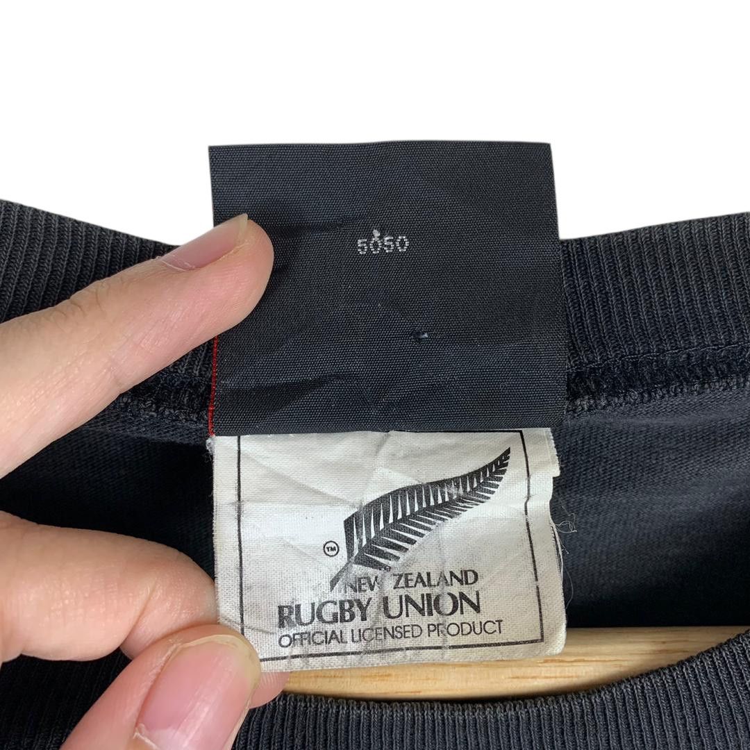 Canterbury of New Zealand Vintage CANTERBURY of NEW ZEALAND ALL Blacks team tee Size US L / EU 52-54 / 3 - 9 Thumbnail