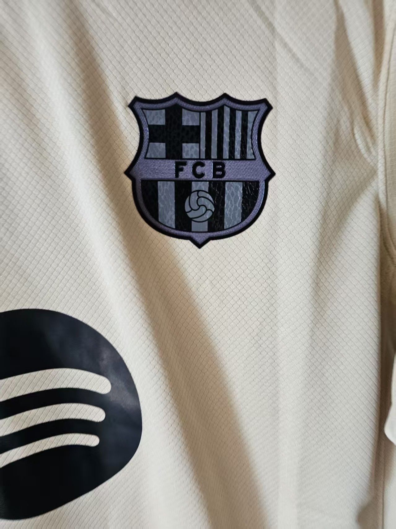 Other 2025 26 Barcelona 10 Lamine Yamal Jersey Away Size US L / EU 52-54 / 3 - 5 Thumbnail