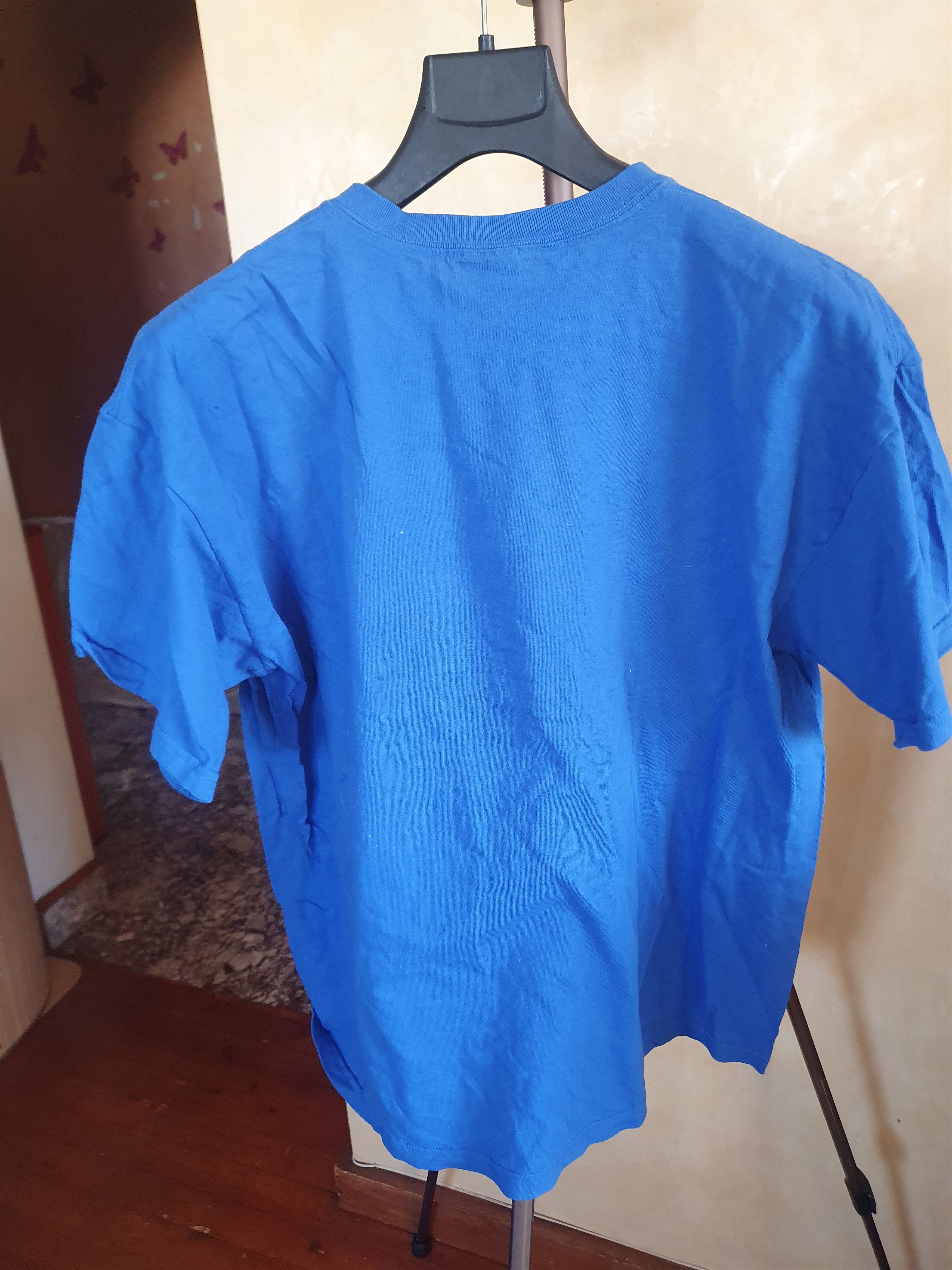 Gildan Tsunami Hazard Zone - Grab A Beer And Run t-shirt sz XL Size US XL / EU 56 / 4 - 7 Thumbnail
