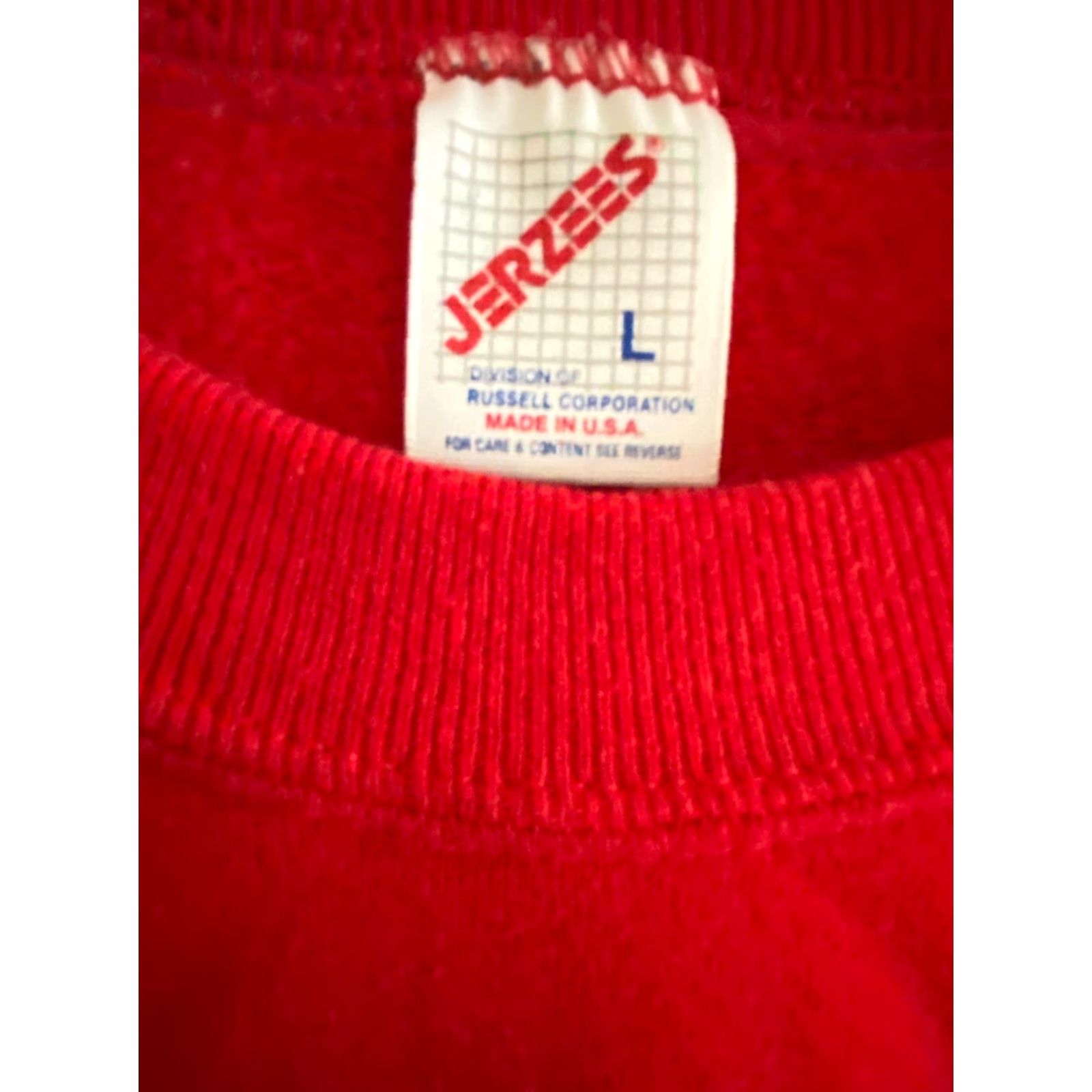 Jerzees VINTAGE Jerzees Red Christmas Crew Neck Sweatshirt Large Unisex Adults Sweatshirt Crew Neck Graphics Made in USA Size L / US 10 / IT 46 - 3 Thumbnail