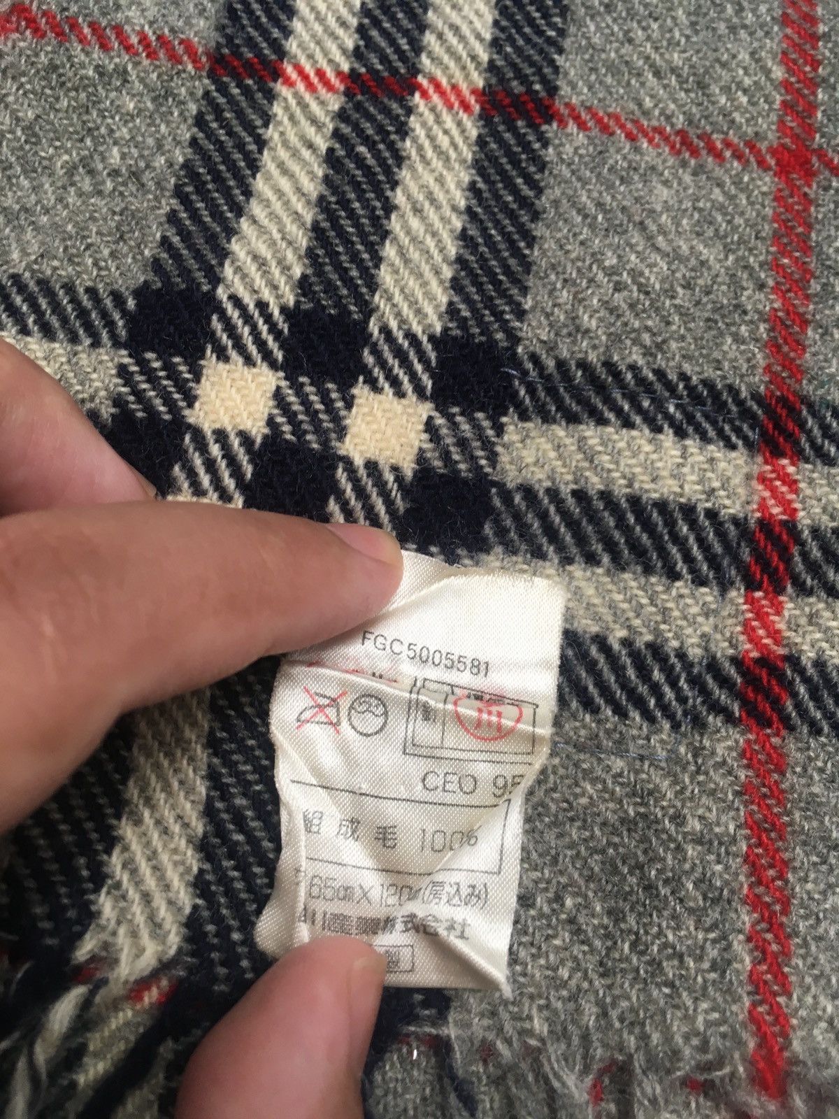 Burberry × Designer × Vintage Rare Design Vintage Brand Burberry's Scarf 1990s Size ONE SIZE - 6 Thumbnail