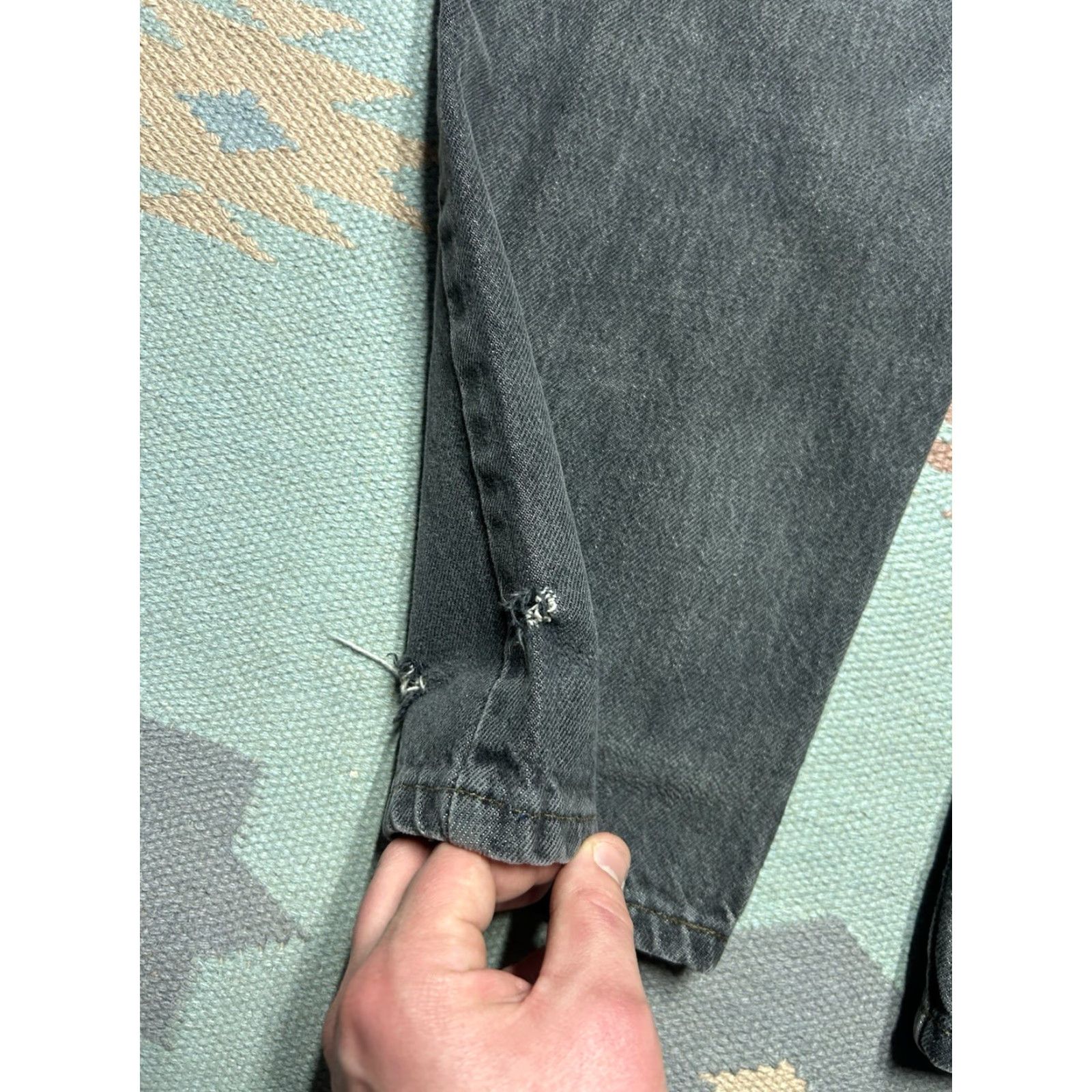 VINTAGE Levi’s 505 Jeans Men Regular Straight 36 Black Distressed 90s Skater 29in Inseam