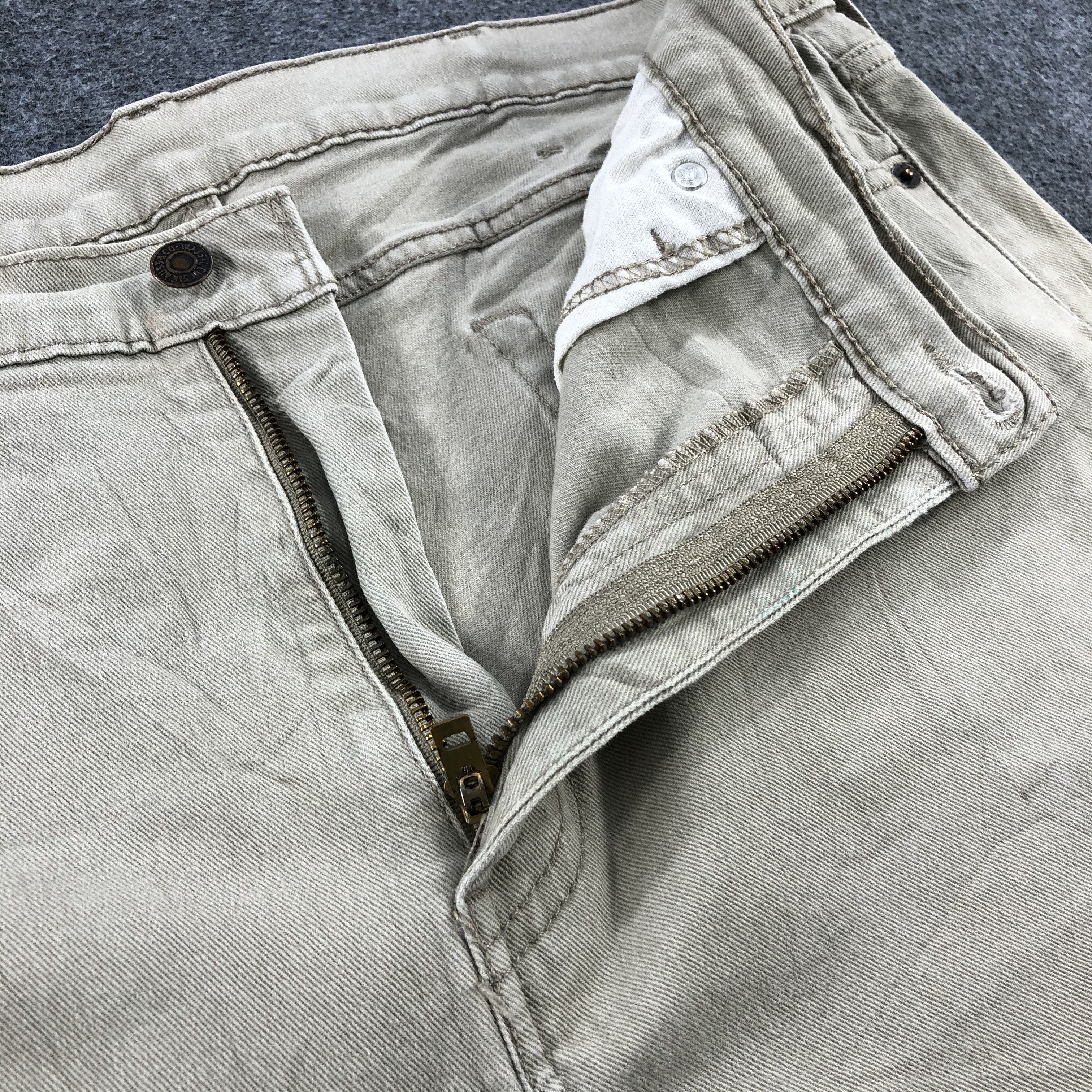 Levi's Vintage Levis 510 Jeans Distressed Denim-J1090 Size US 37 - 8 Thumbnail