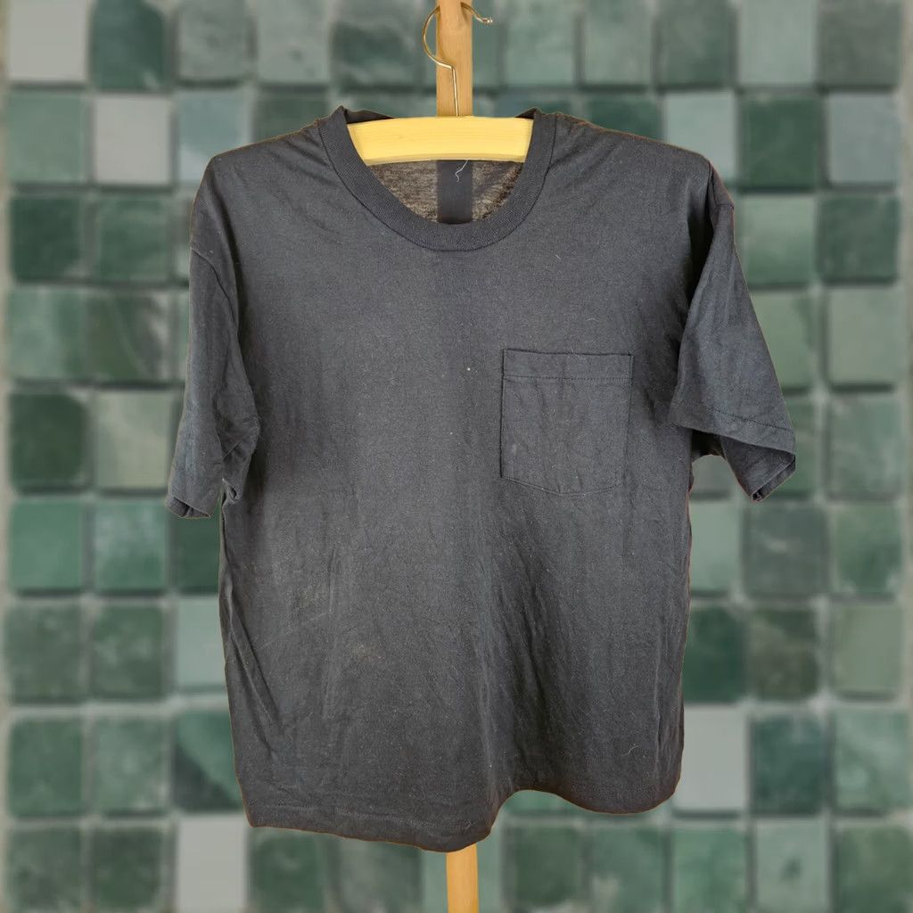 Vintage VINTAGE T-Shirt XL Black 80's One Pocket Selvedge Paper Thin Single Stitch Cotton Men XL Size US XL / EU 56 / 4 - 1 Thumbnail