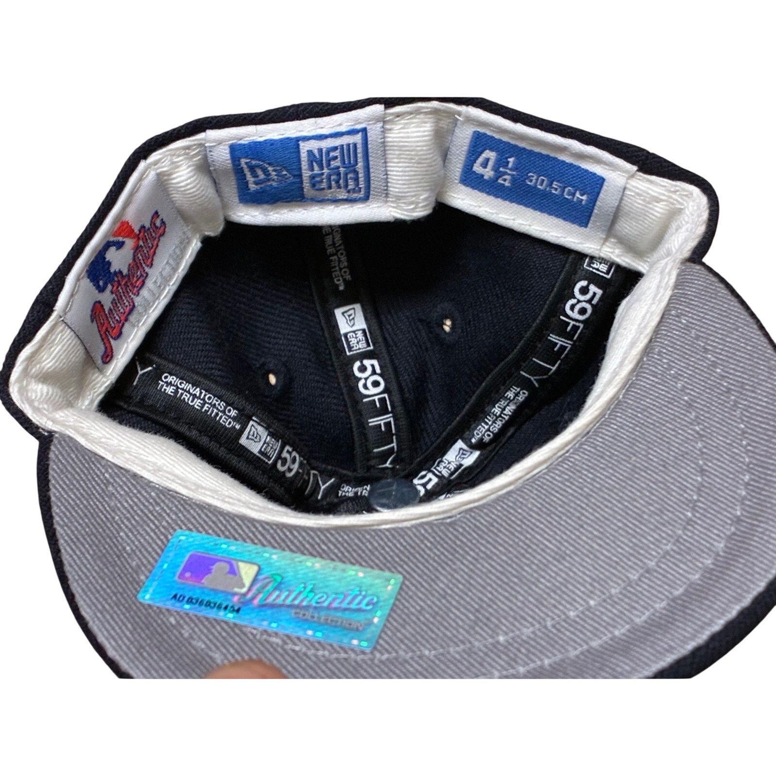 New Era Autographed by Alex Rodriguez Player 13 Yankee Sz 4 1/4 New Size ONE SIZE - 5 Thumbnail