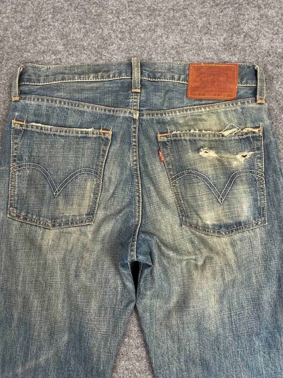 Levi's vintage 90s levis 502 rusty distressed denim nice design Size US 33 - 3 Thumbnail