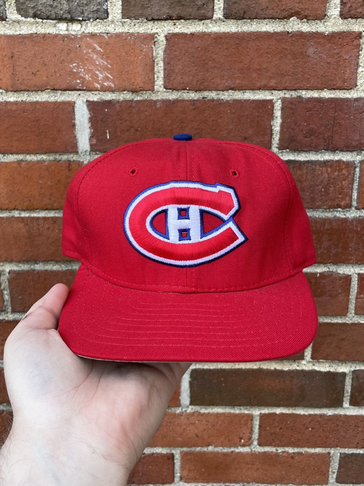 New Era NWT Vintage 90s NHL Montreal Canadiens Low Profile Snapback Size ONE SIZE - 1 Thumbnail