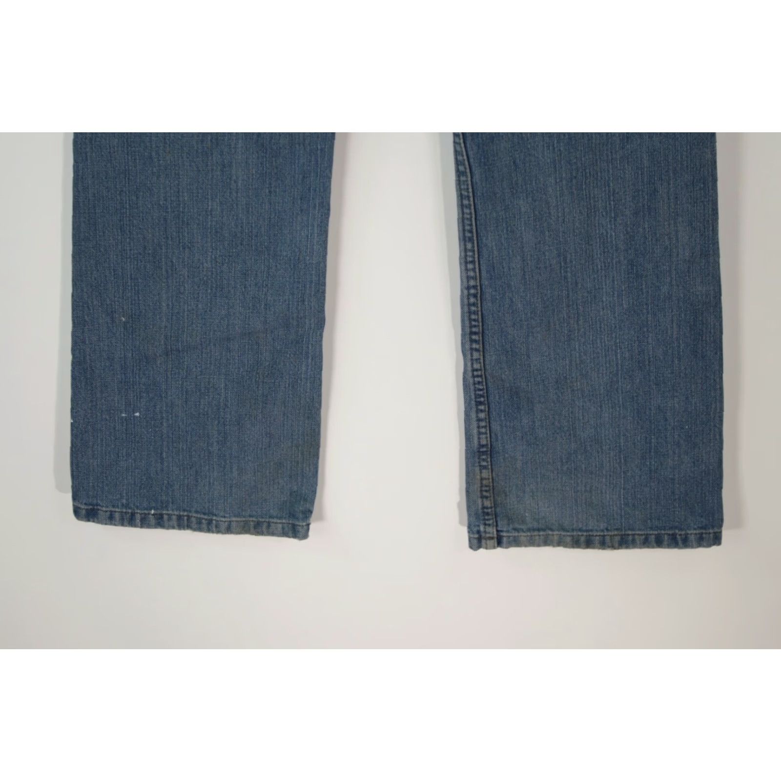 Wrangler Wrangler Jeans Mens Solid Regular Straight Denim Blue 30X32 Adult Regular 30x32 100% Cotton US Wrangler Mens Jeans Size US 30 / EU 46 - 5 Thumbnail
