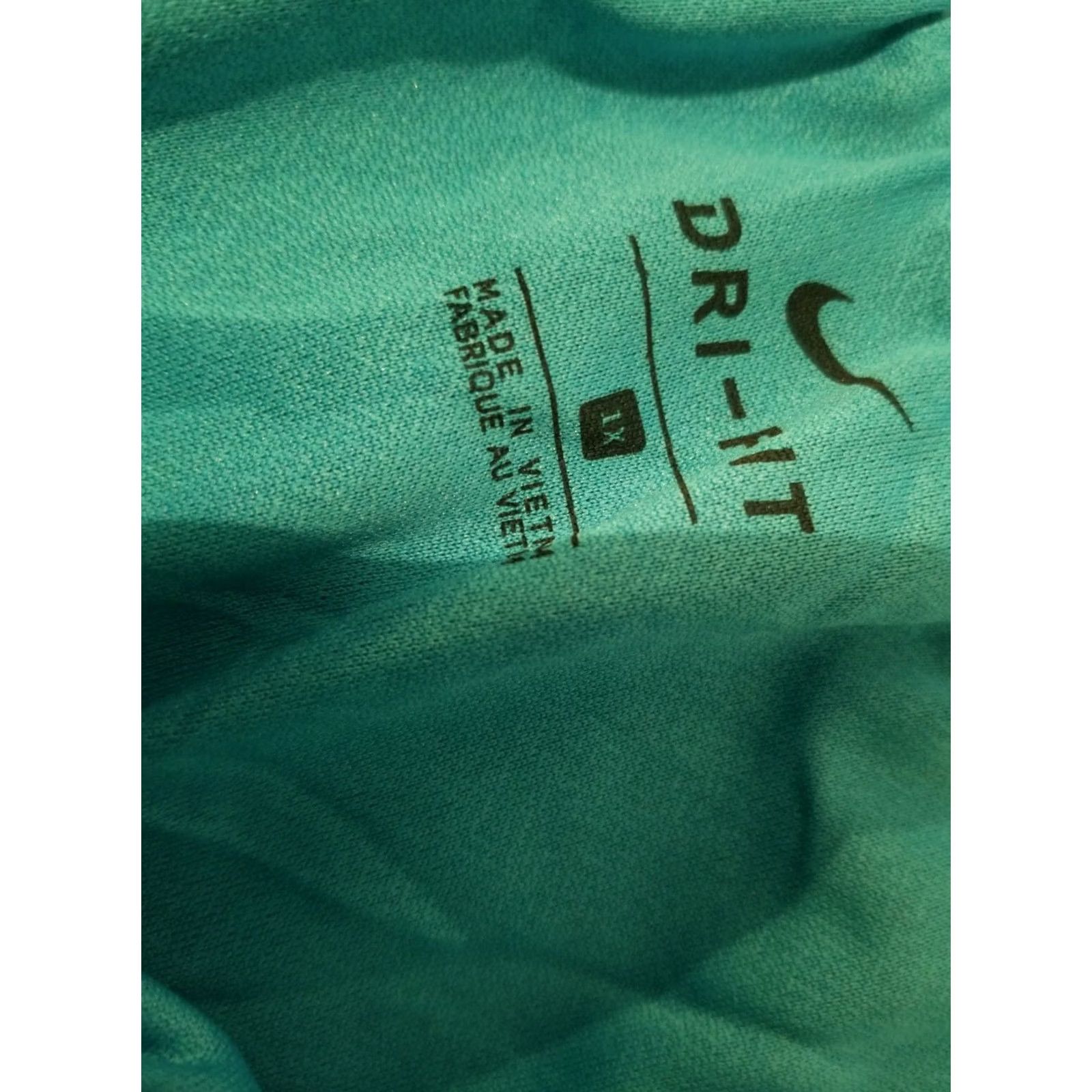 Nike VINTAGE? No. Nike Shorts Women 1X Blue XL Plus Athletic Gym Workout Running Size 40" / US 18 - 6 Thumbnail