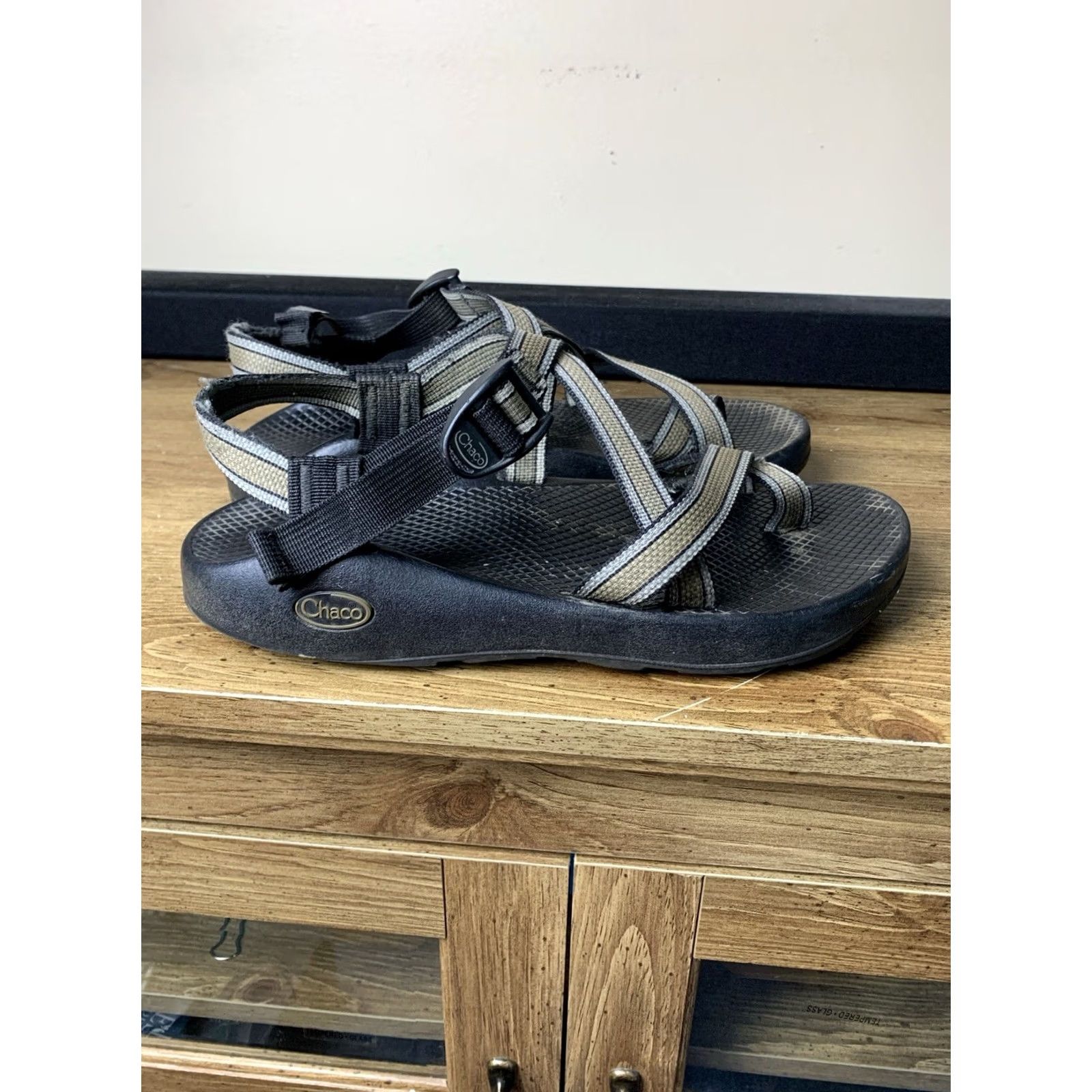 Chaco Chaco Sandals Men’s Size 9 Gray Slide Outdoor Beach Vacation USA Size ONE SIZE - 3 Thumbnail