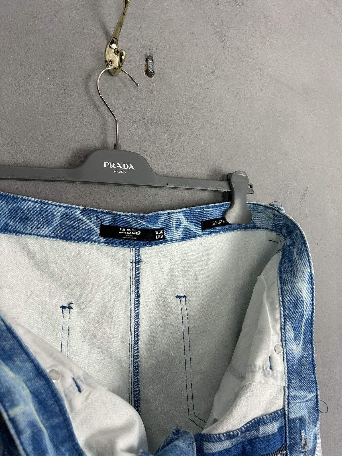 Jaded London Jaded London Water Print W36 L30 Baggy Skate Fit Denim Pants Size US 36 / EU 52 - 7 Thumbnail