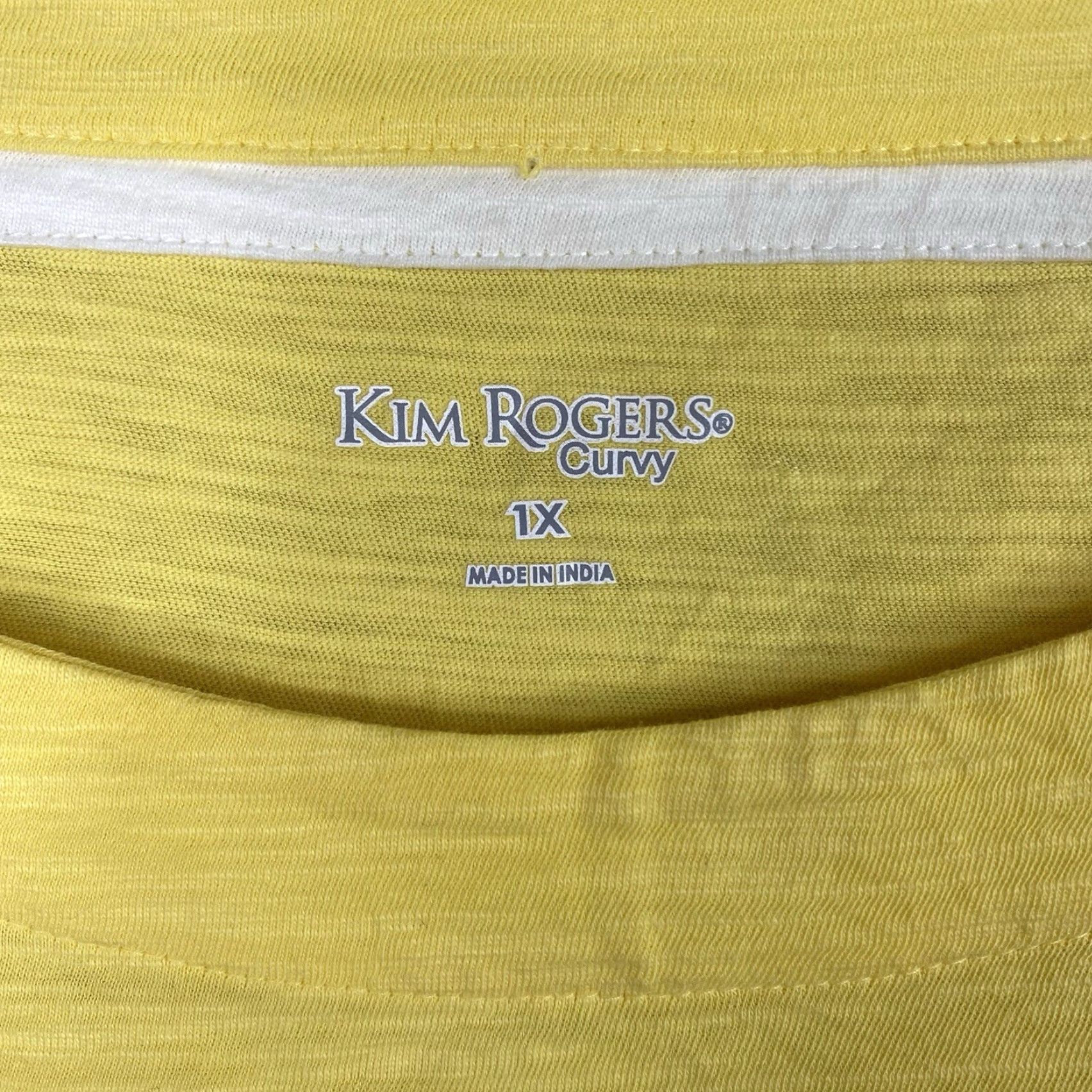 Vintage KIM ROGERS T-Shirt Womens 1X Yellow Pineapples Short Sleeve Collared Split Neck Casual Beach Holiday Shirt Size XL / US 12-14 / IT 48-50 - 3 Thumbnail