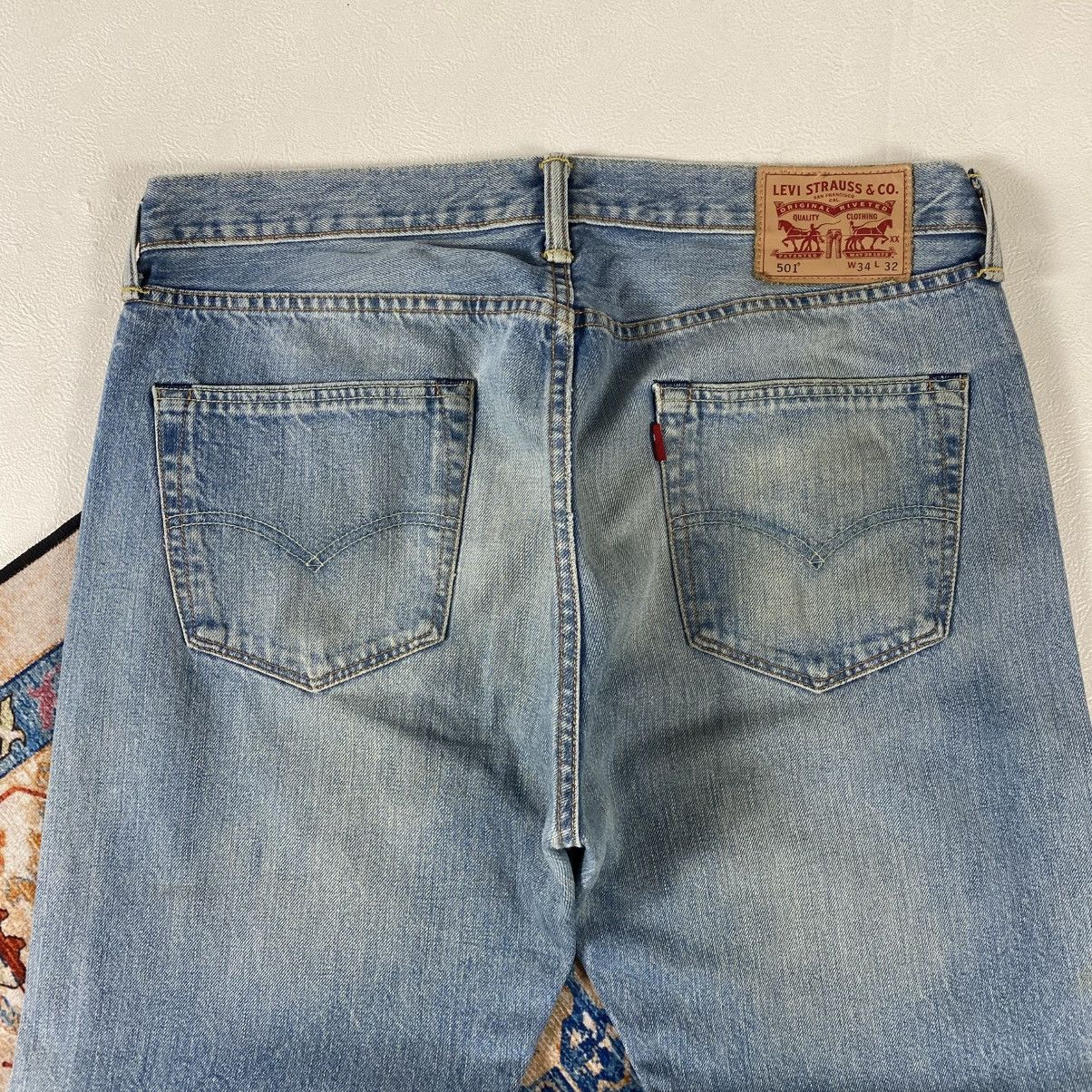 Levi's Levis 501 ButtonFly Jeans Pants Size US 37 - 11 Thumbnail